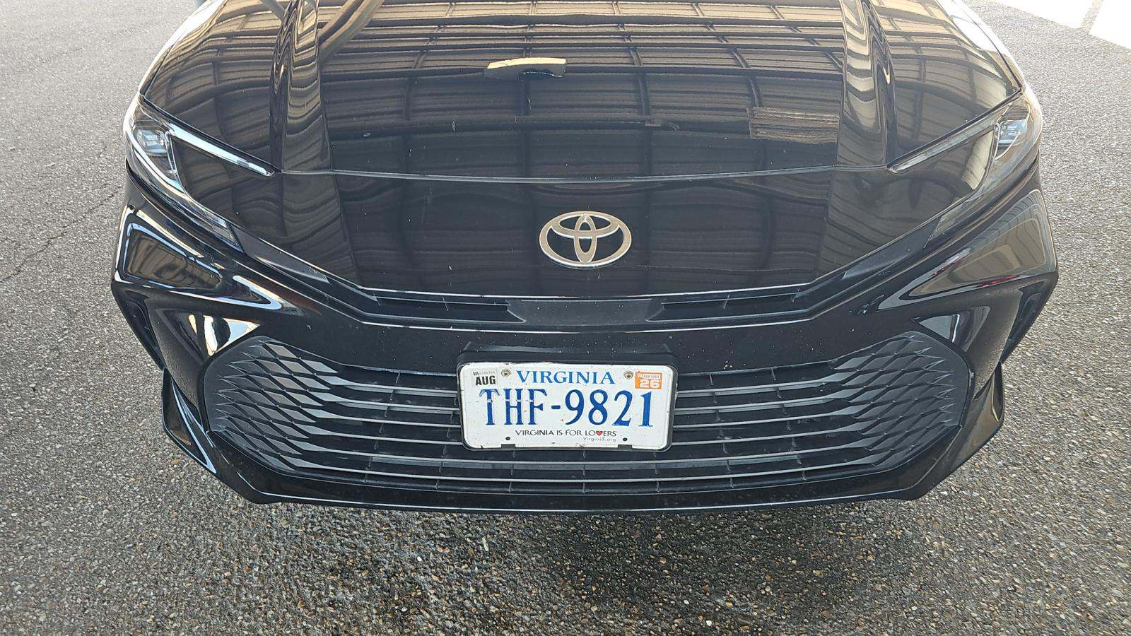 2025 Toyota Camry LE FWD