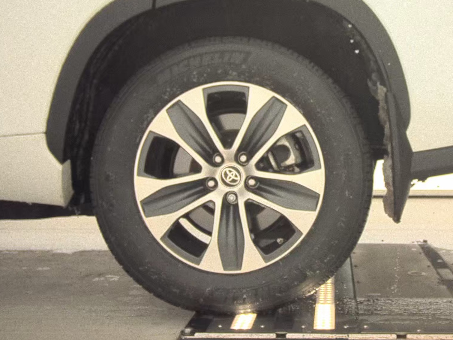 2022 Toyota Highlander XLE AWD