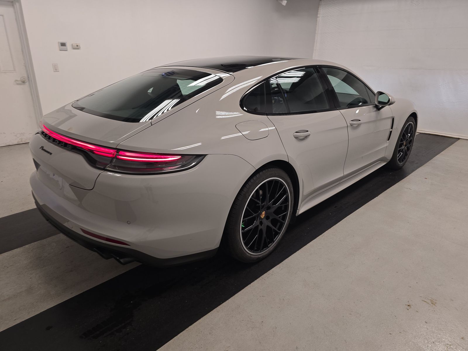 2023 Porsche Panamera Platinum Edition RWD