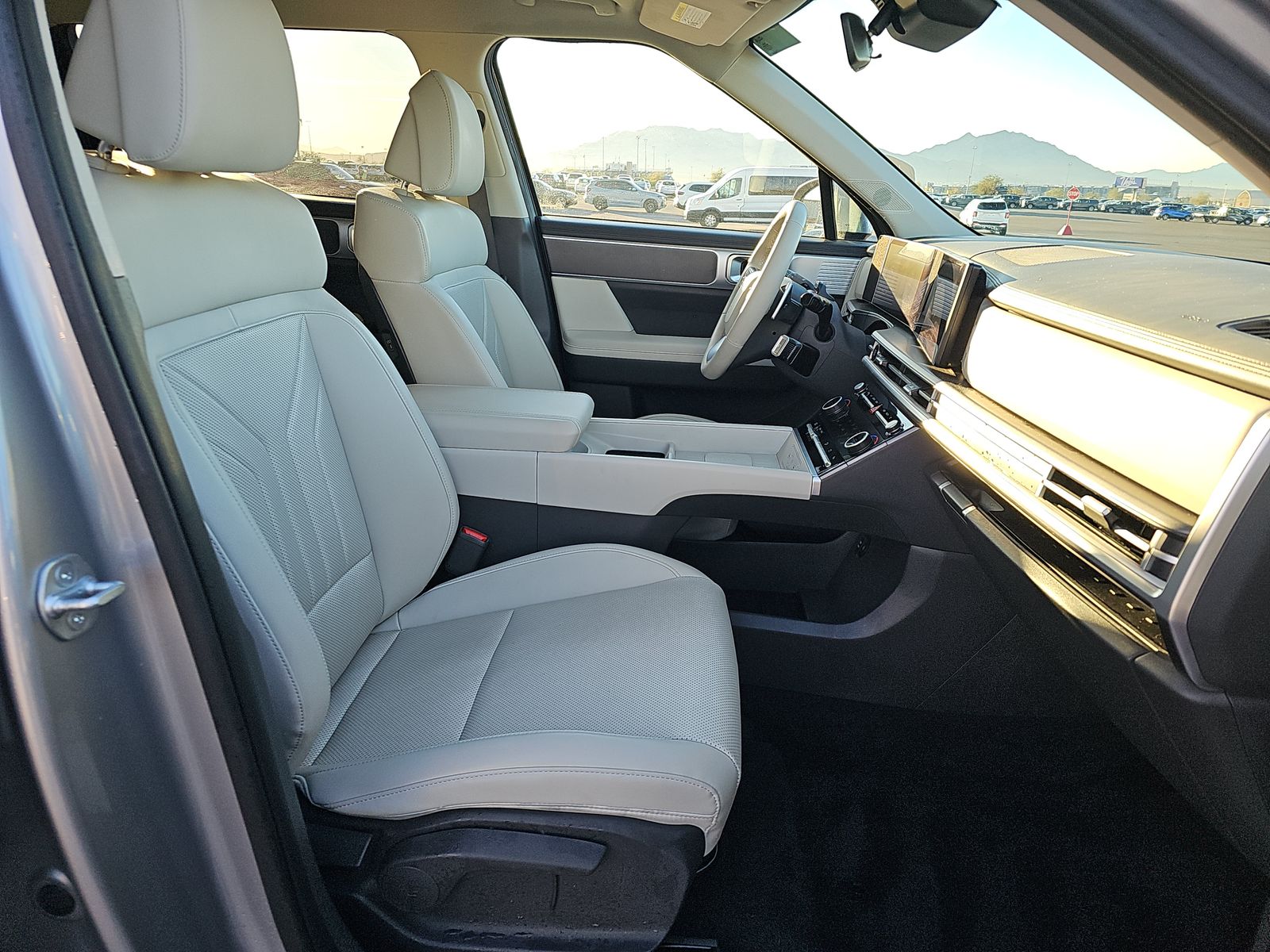 2025 Hyundai Santa Fe Hybrid SEL FWD