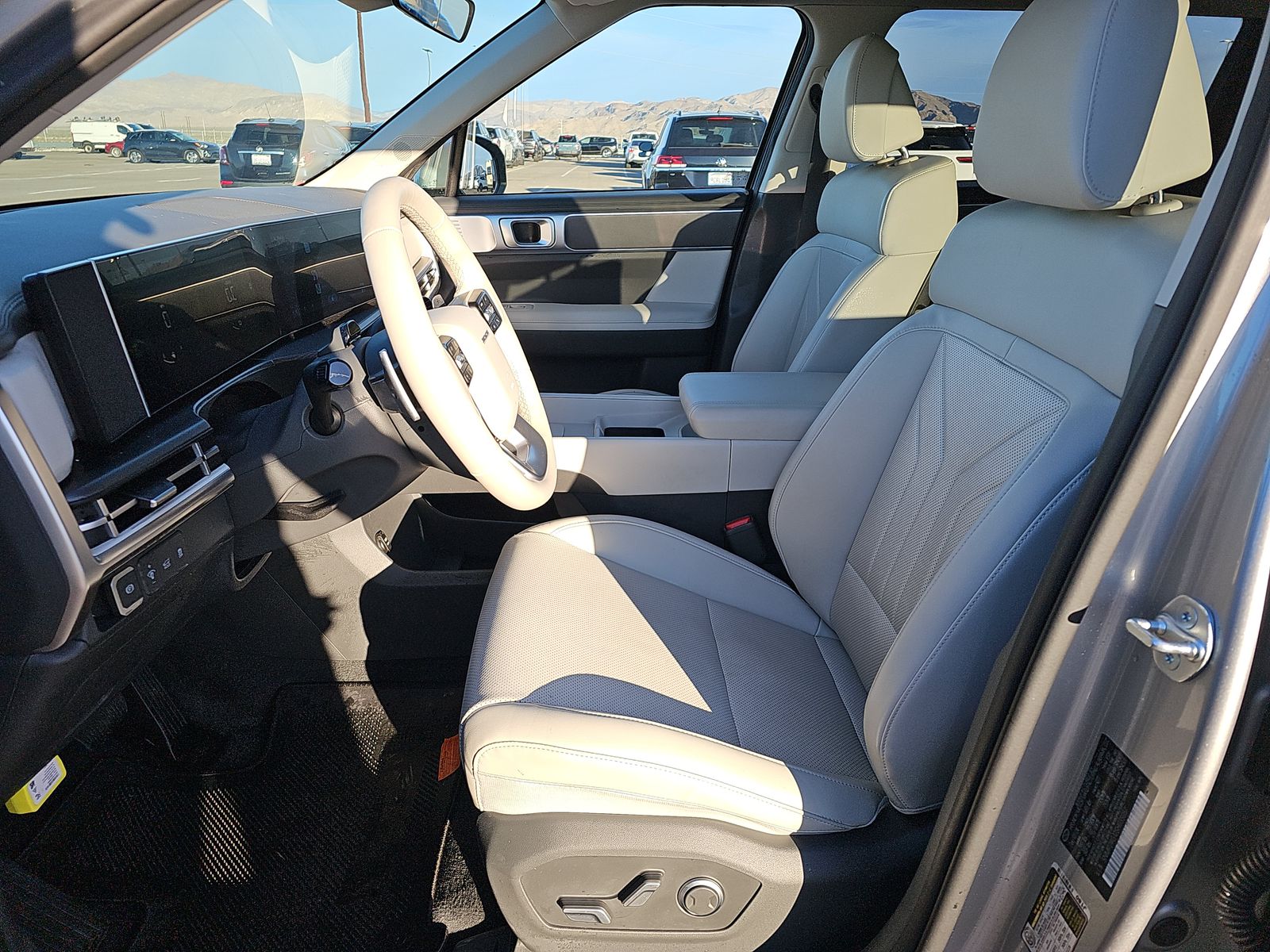 2025 Hyundai Santa Fe Hybrid SEL FWD