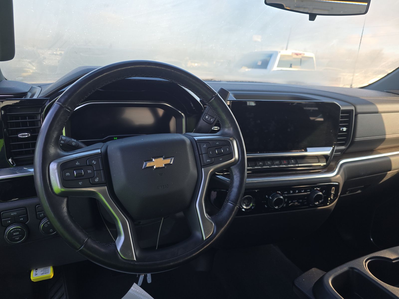 2022 Chevrolet Silverado 1500 LT AWD