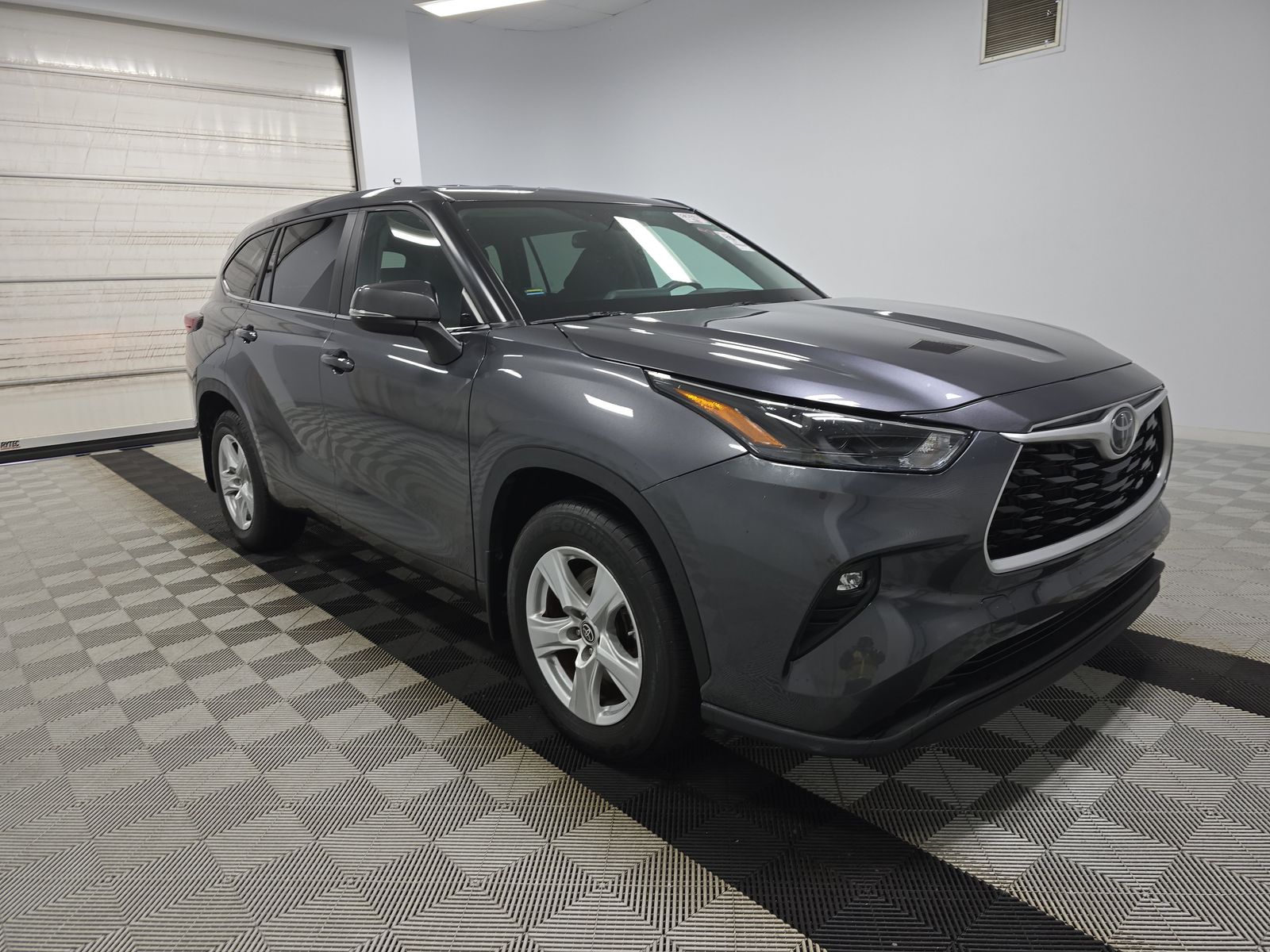 2024 Toyota Highlander LE AWD