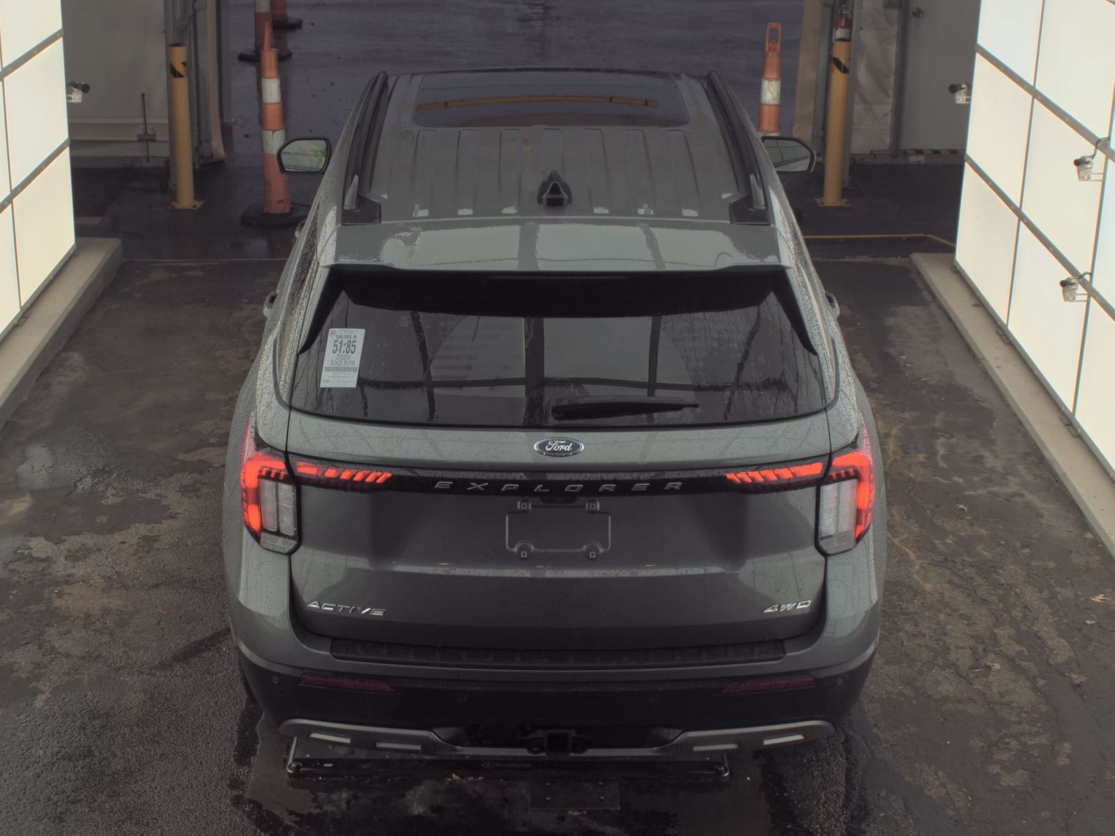 2025 Ford Explorer Active AWD