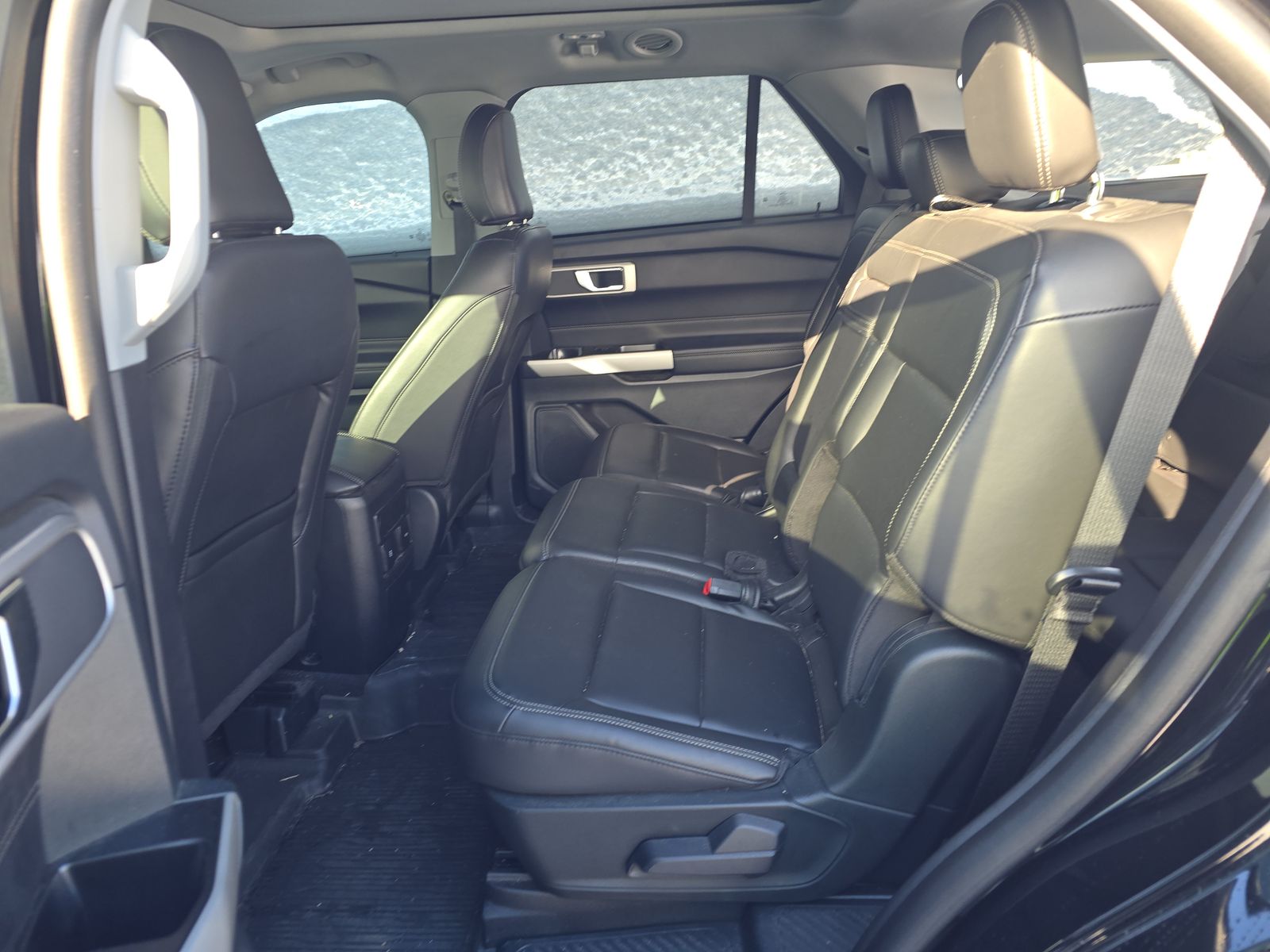 2022 Ford Explorer XLT AWD