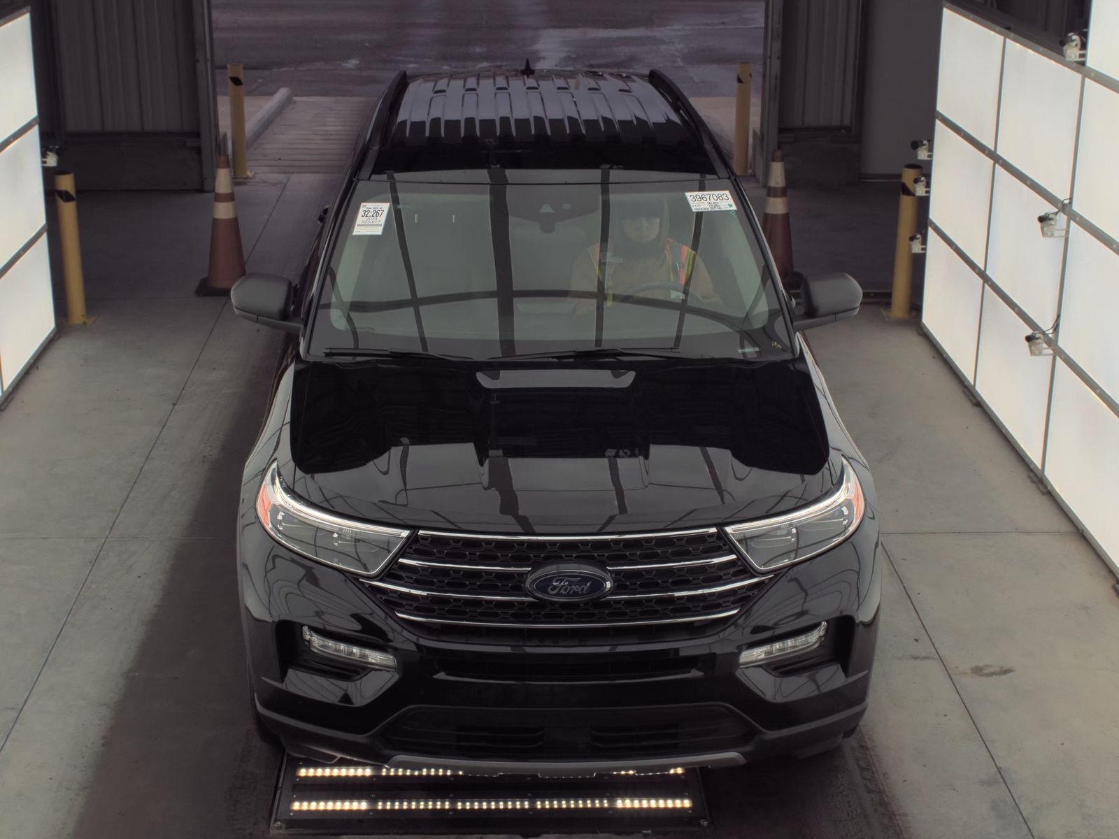 2023 Ford Explorer XLT AWD