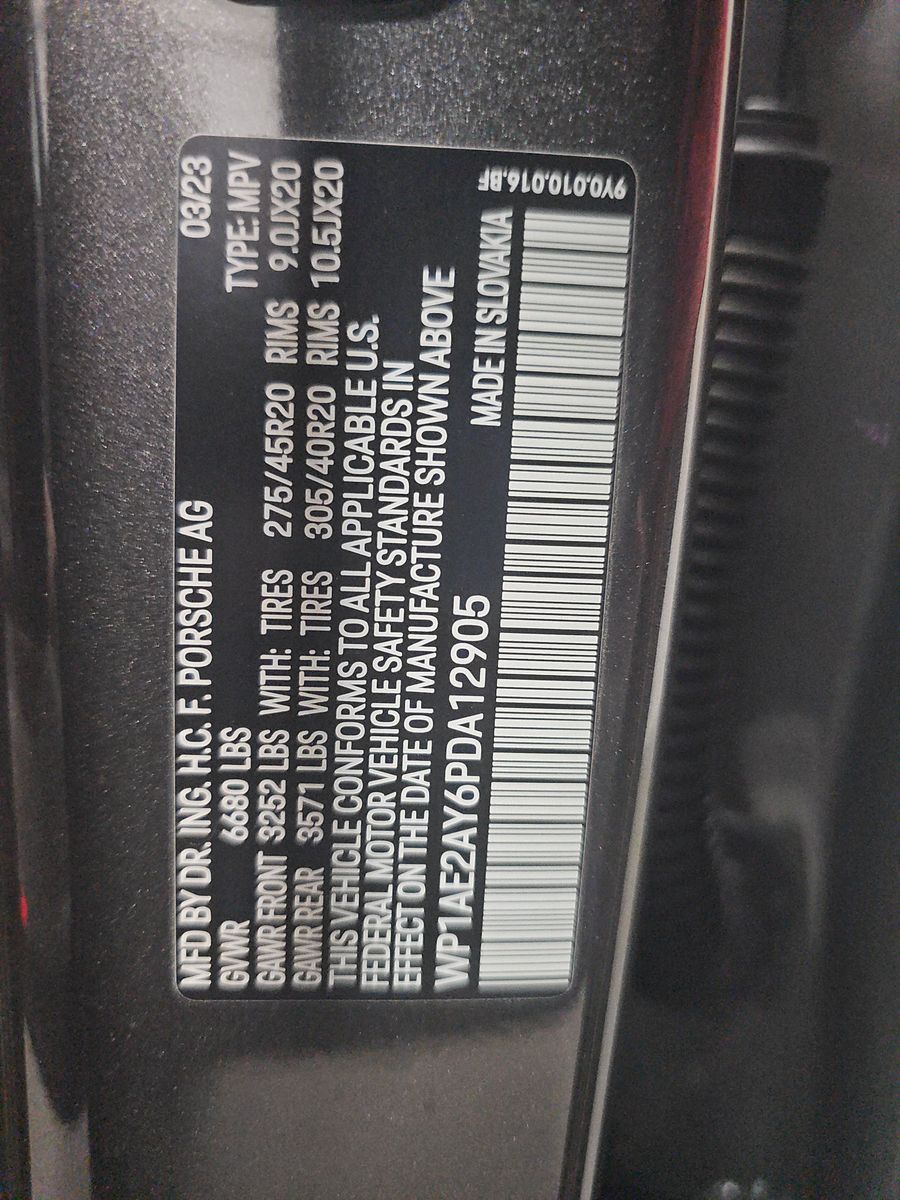 2023 Porsche Cayenne E-Hybrid AWD