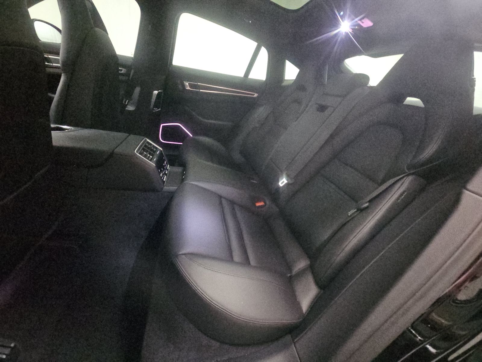 2023 Porsche Panamera Platinum Edition RWD