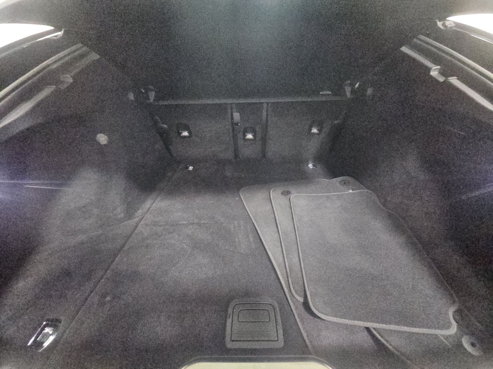 2023 Porsche Panamera Platinum Edition RWD