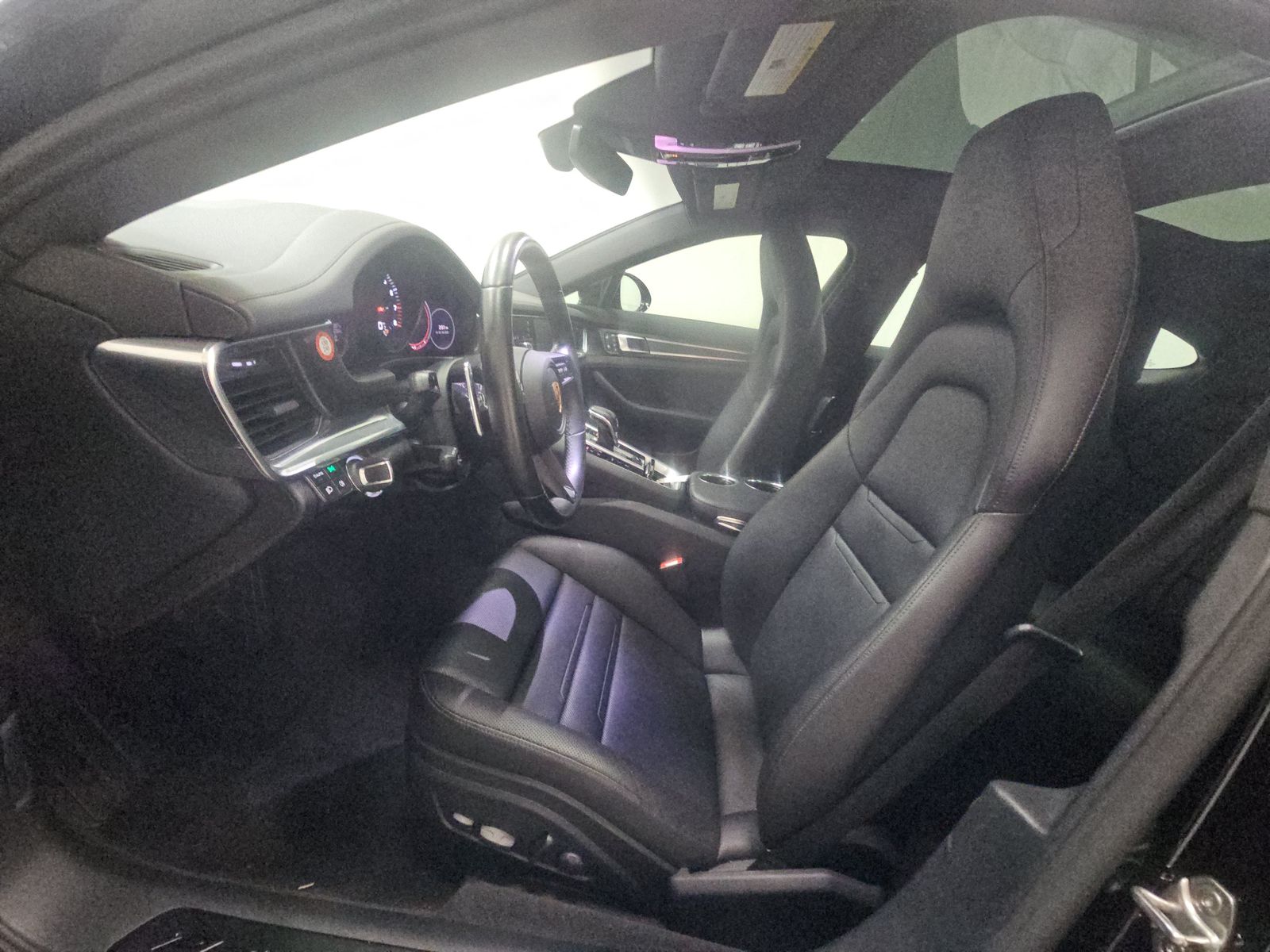 2023 Porsche Panamera Platinum Edition RWD