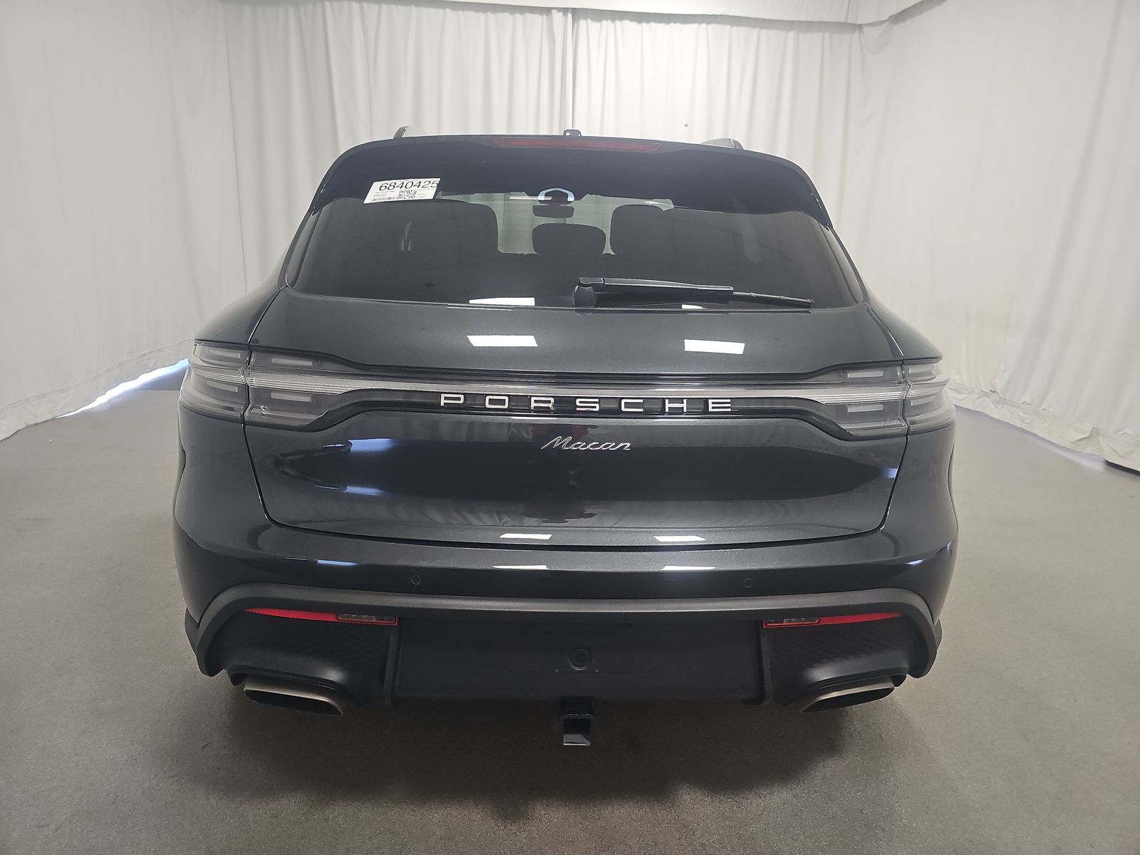2024 Porsche Macan Base AWD
