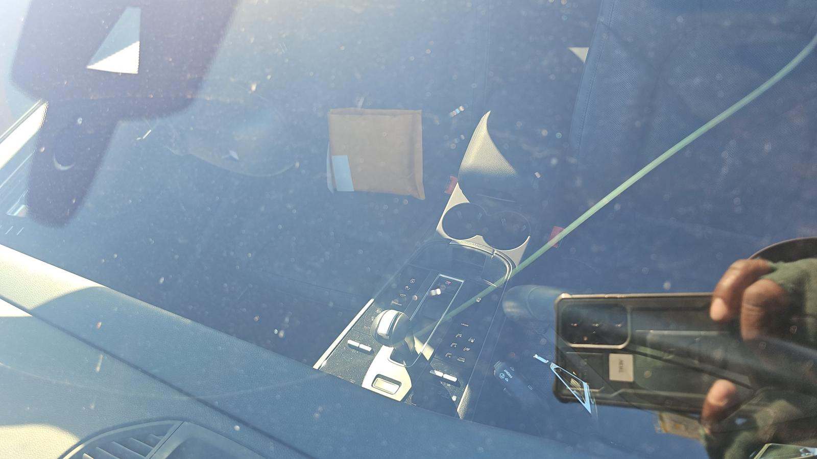 2024 Porsche Macan Base AWD