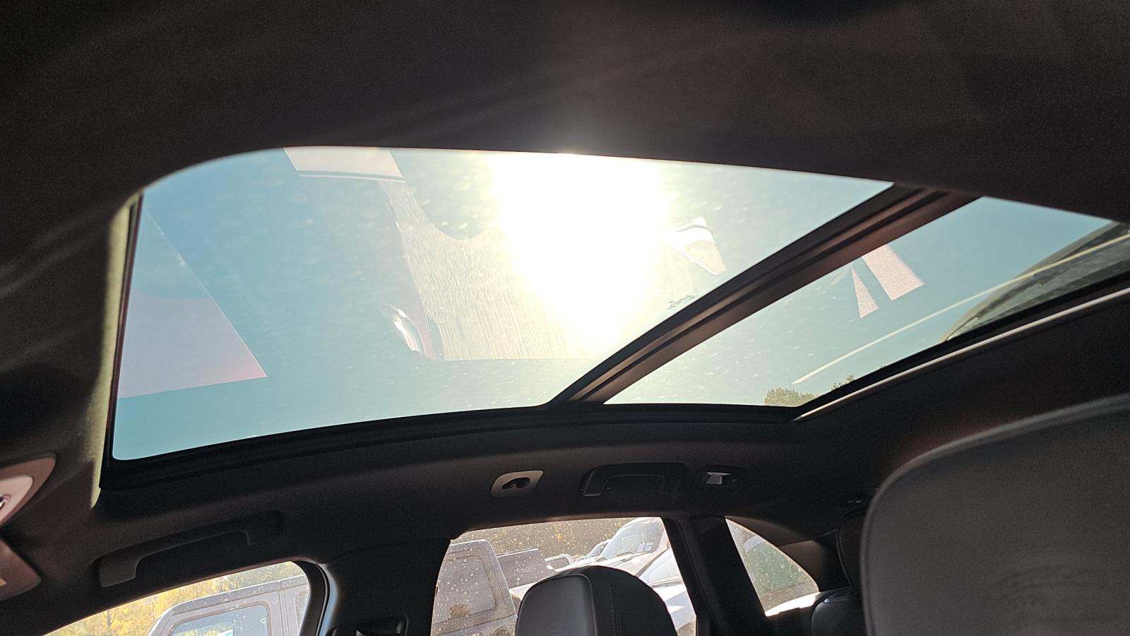 2024 Porsche Macan Base AWD