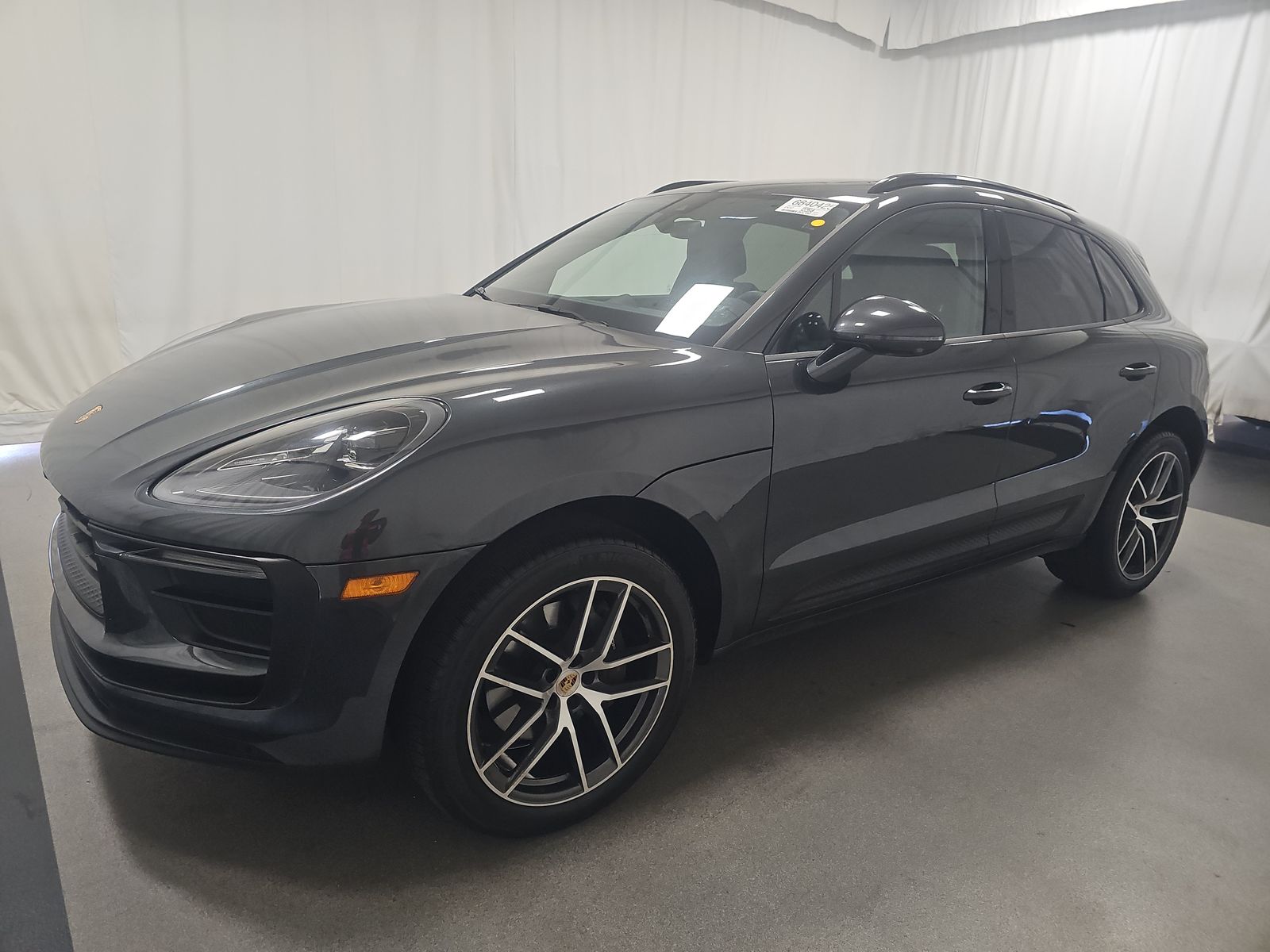 2024 Porsche Macan Base AWD