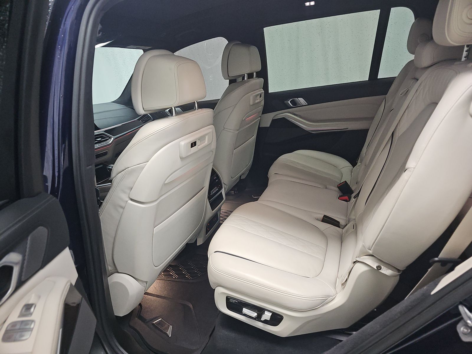 2020 BMW X7 M50i AWD