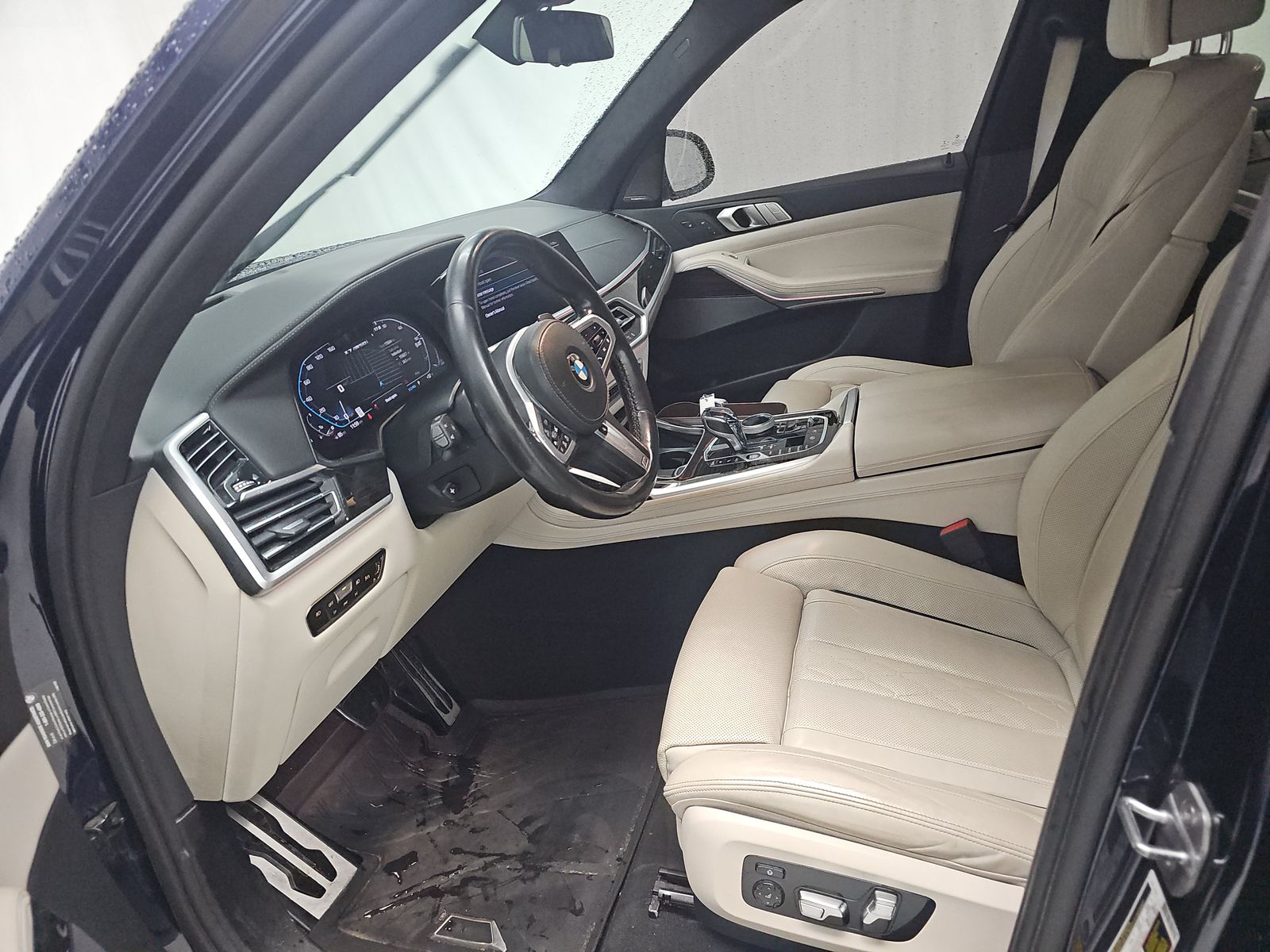 2020 BMW X7 M50i AWD