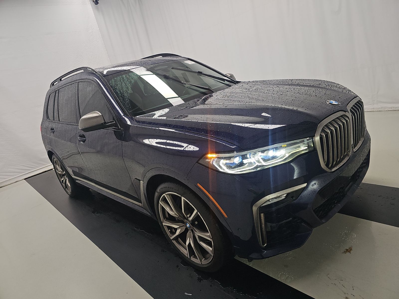 2020 BMW X7 M50i AWD