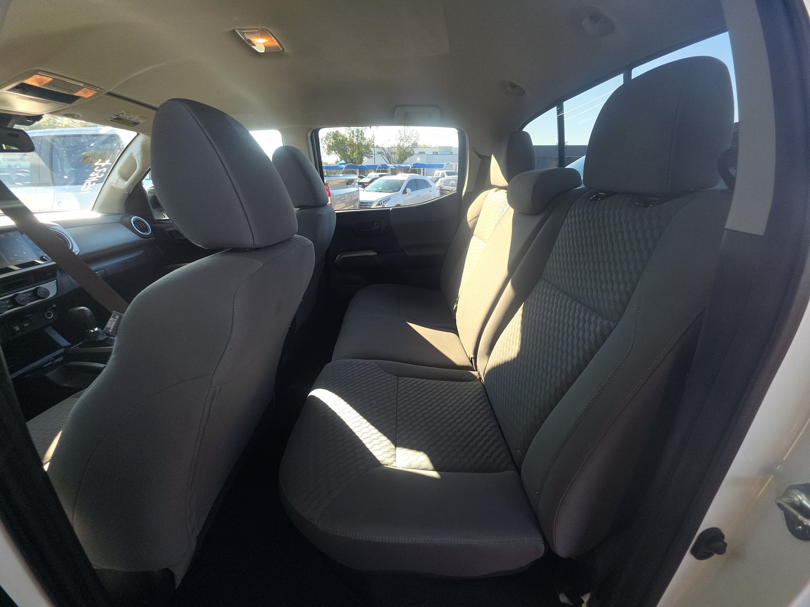 2022 Toyota Tacoma SR5 RWD