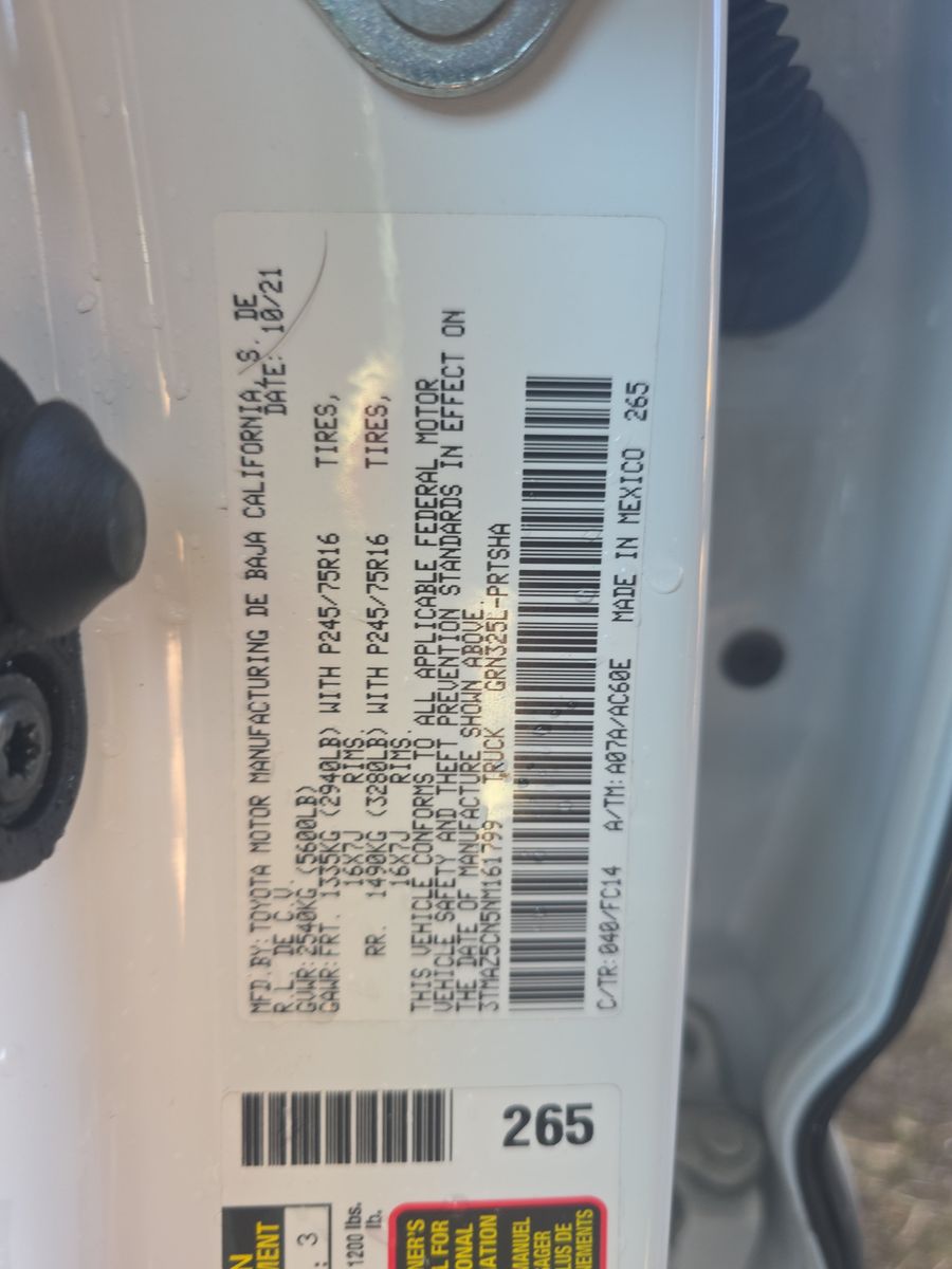 2022 Toyota Tacoma SR5 RWD