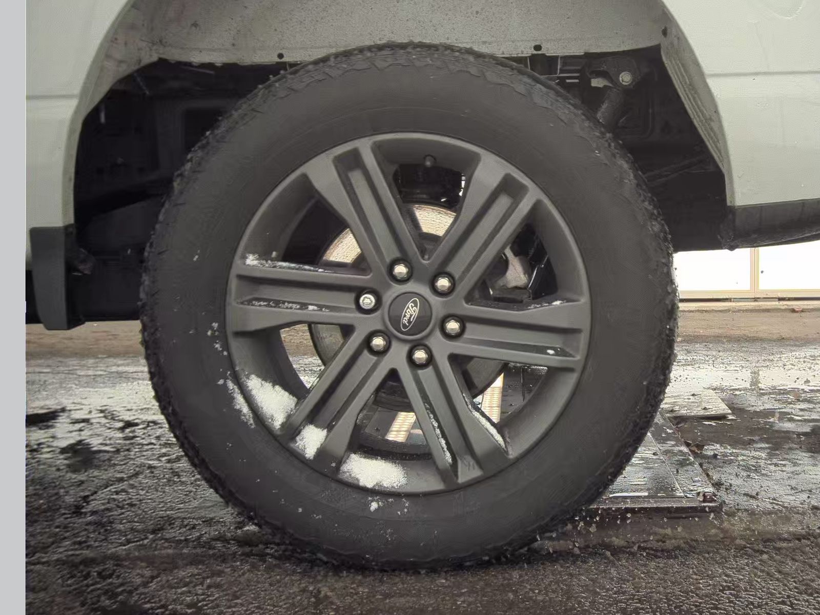 2023 Ford F-150 Hybrid Lariat AWD