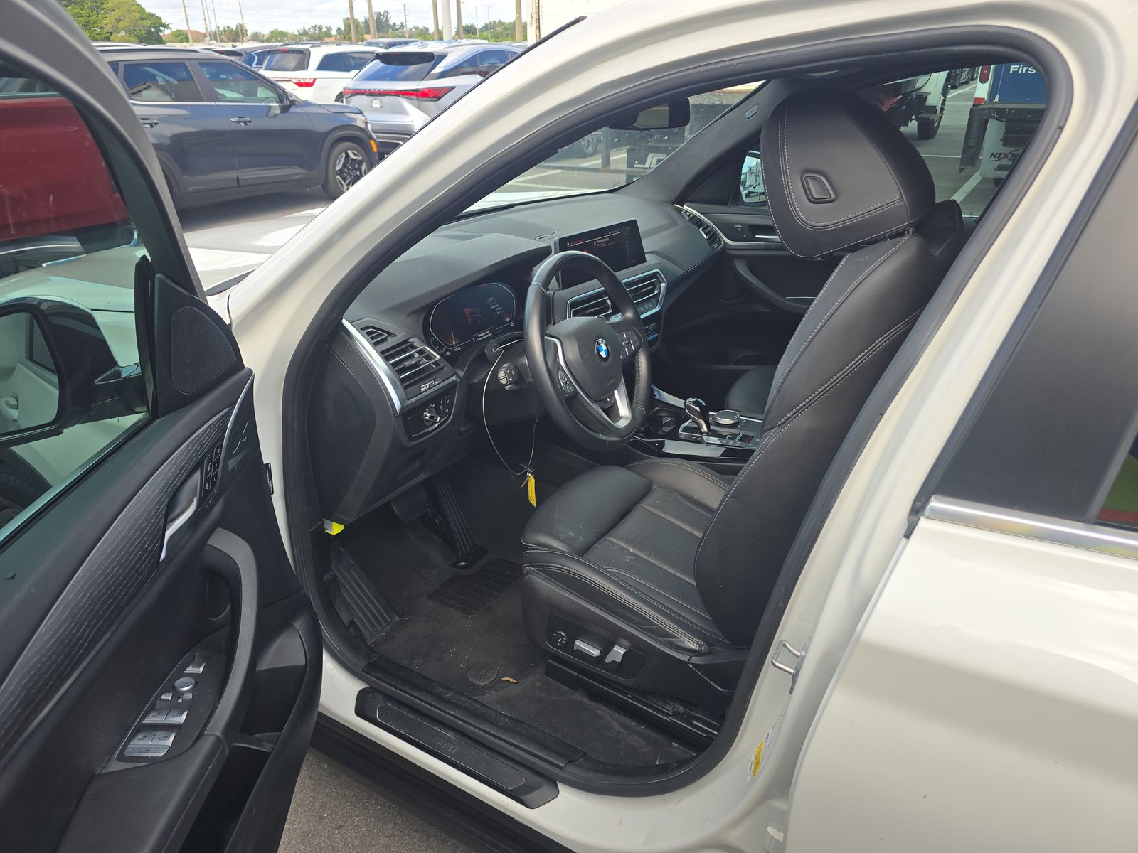 2023 BMW X3 sDrive30i RWD