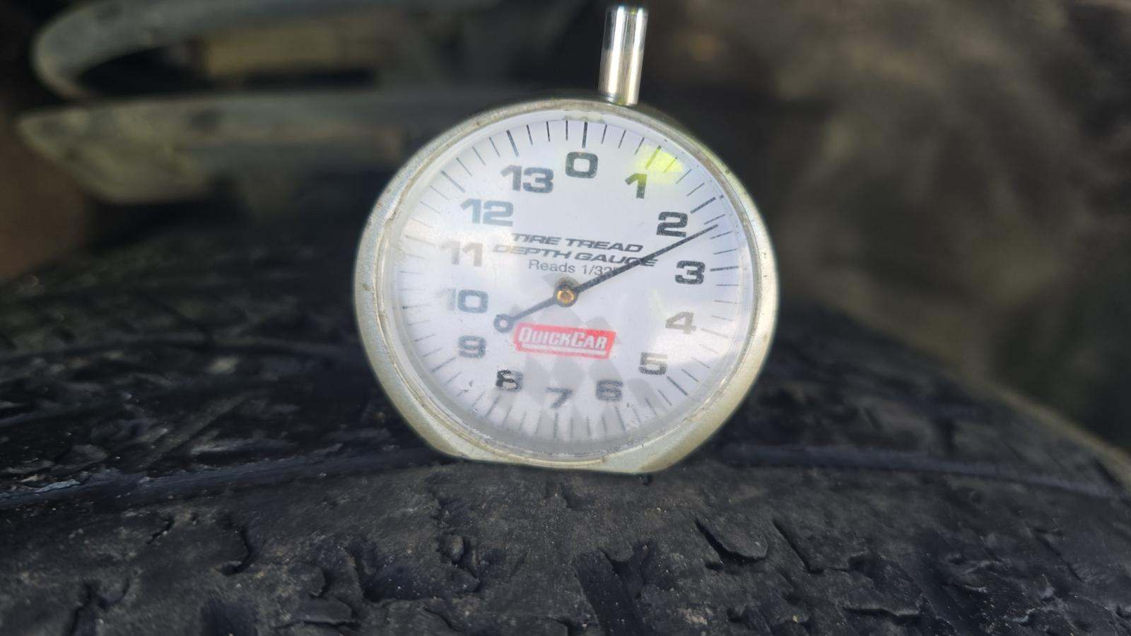 2023 Ford Explorer XLT AWD