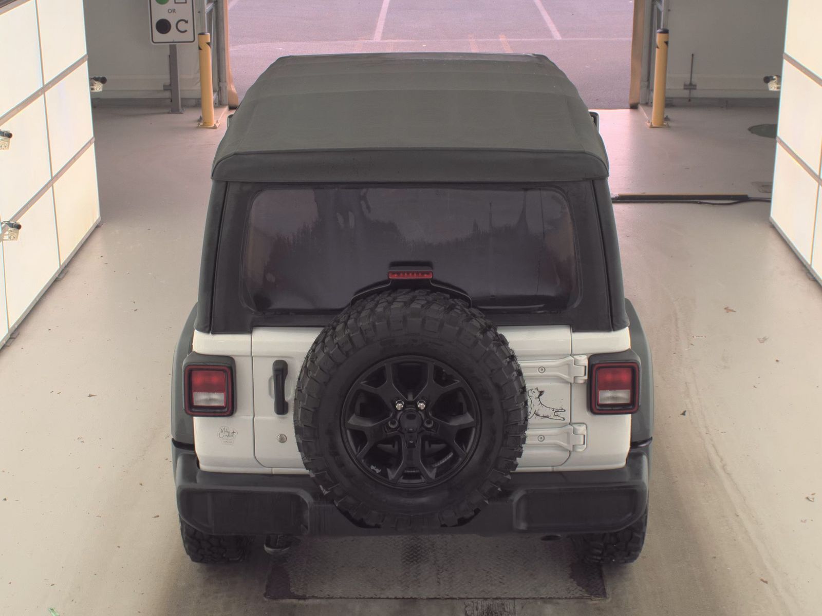 2022 Jeep Wrangler Unlimited Willys Sport Edition AWD