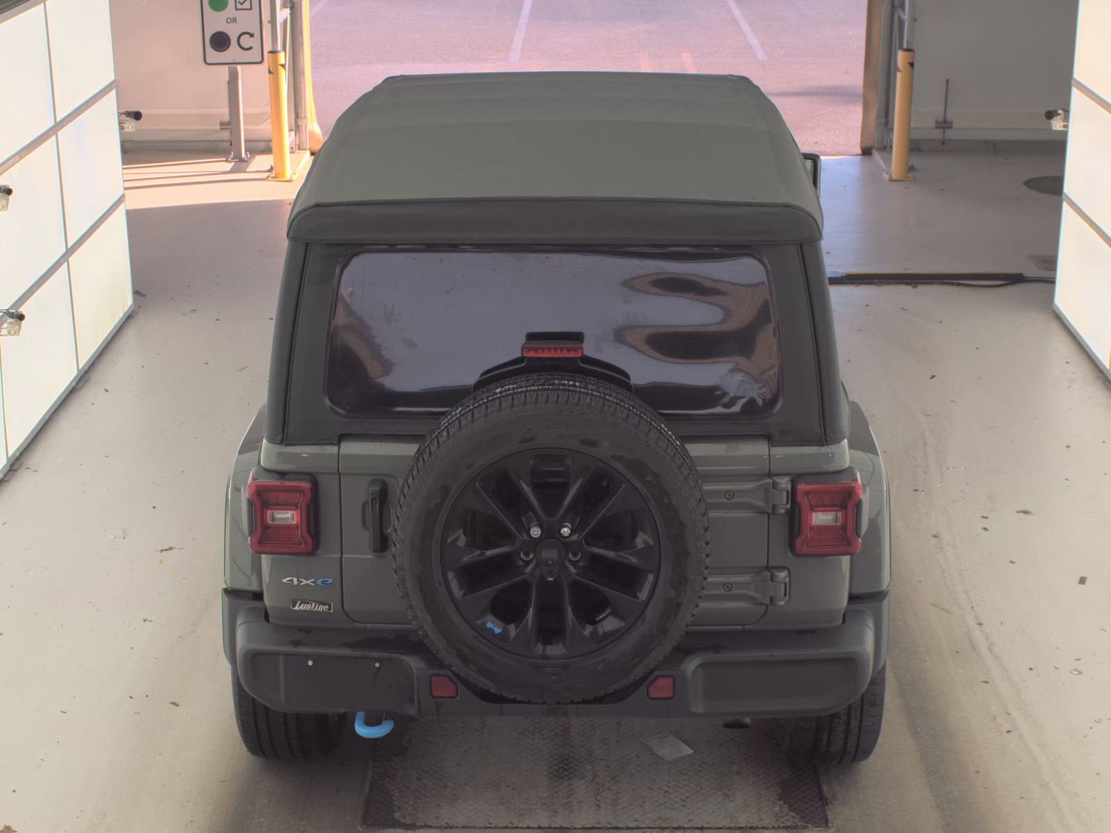 2022 Jeep Wrangler Unlimited 4xe Sahara AWD