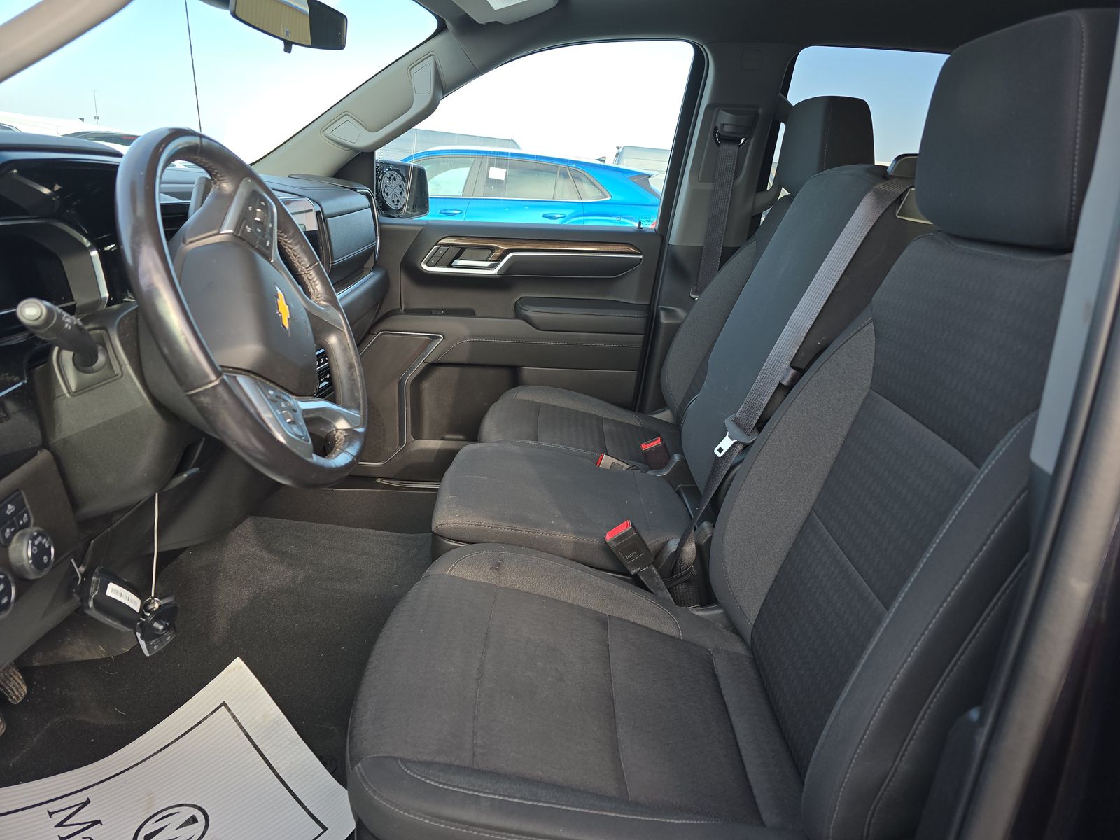 2022 Chevrolet Silverado 1500 LT AWD