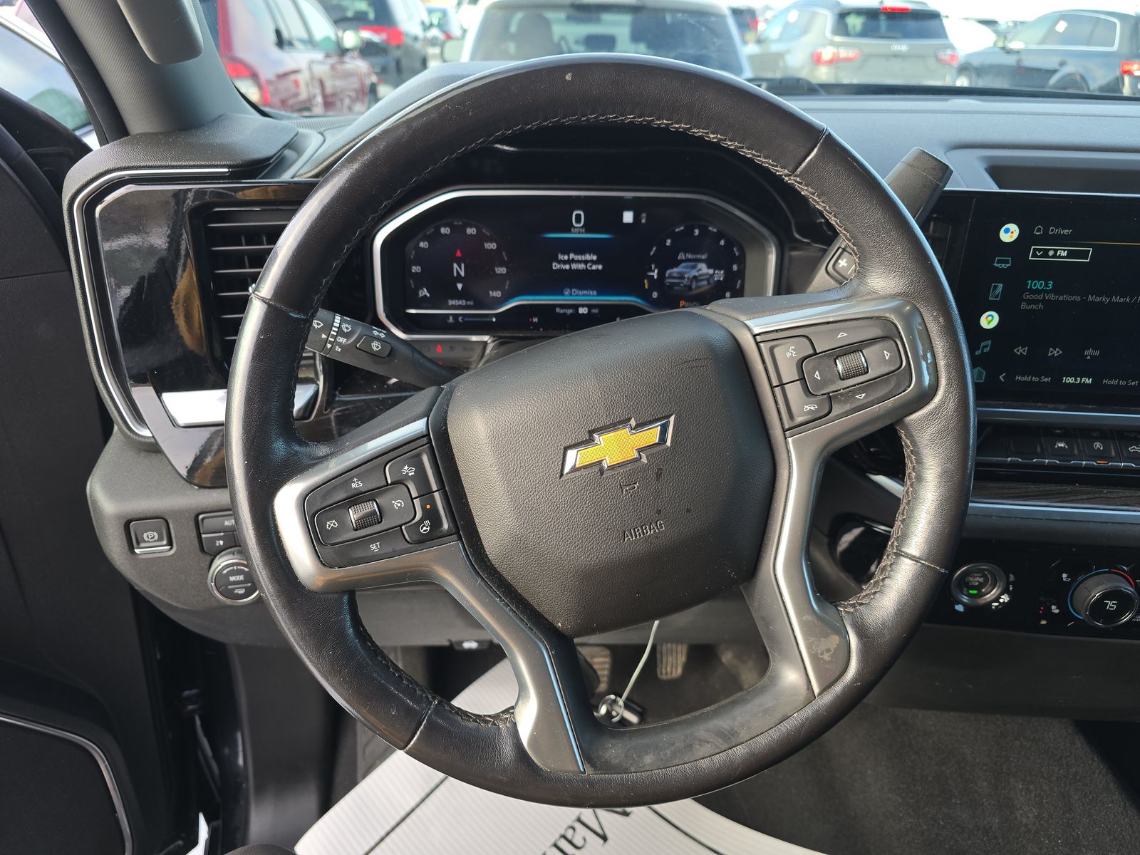 2022 Chevrolet Silverado 1500 LT AWD