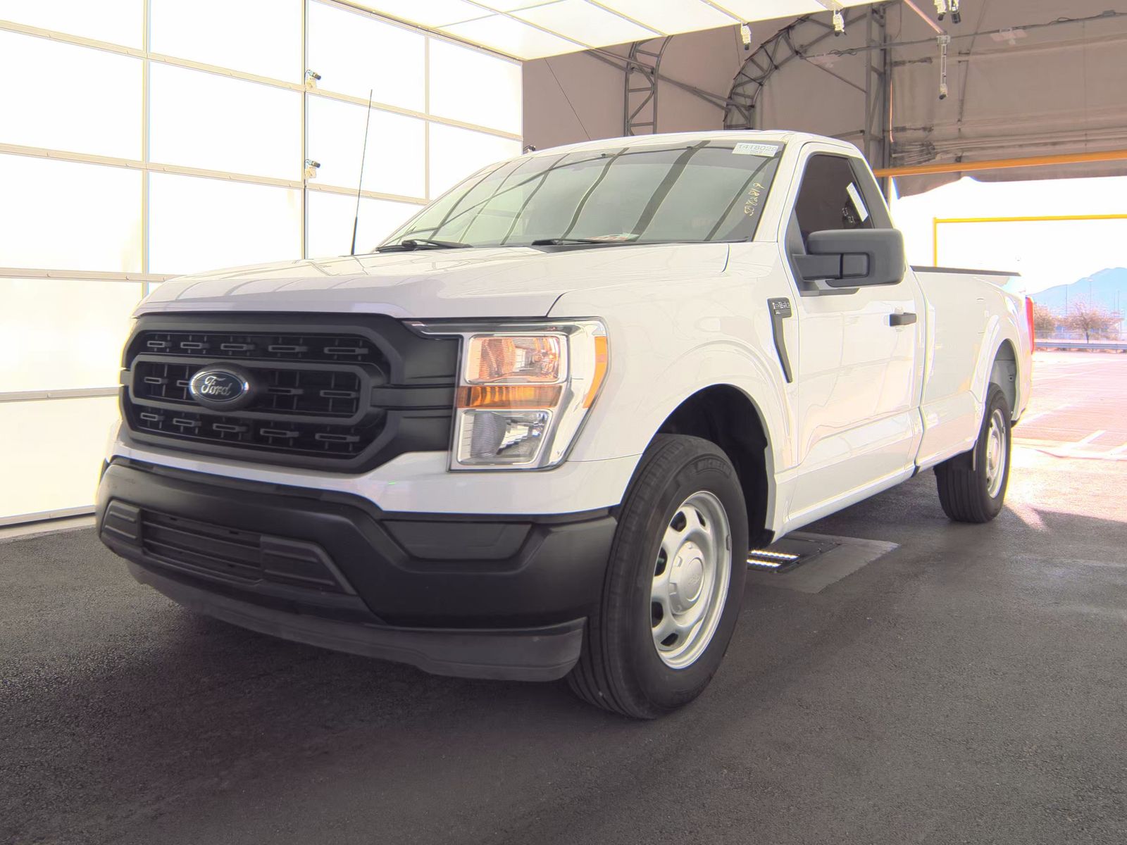 2022 Ford F-150 XL RWD