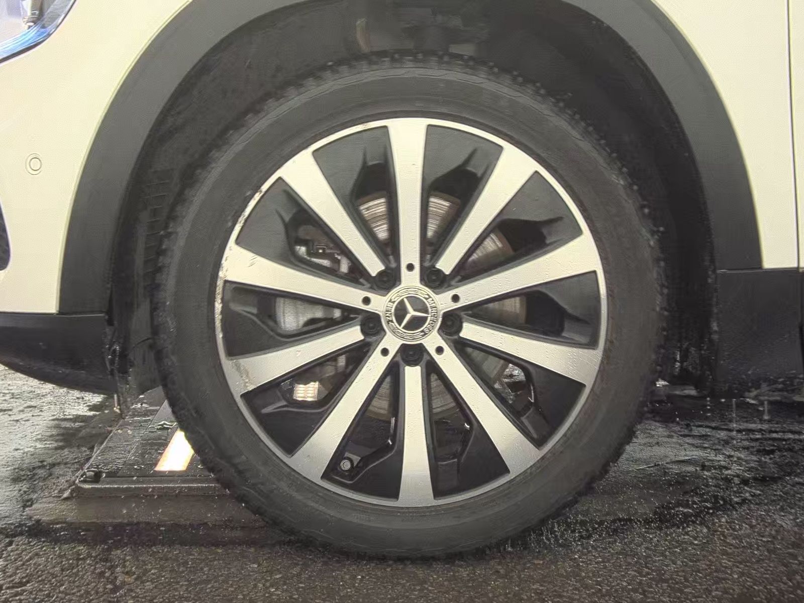 2022 Mercedes-Benz GLB GLB 250 AWD