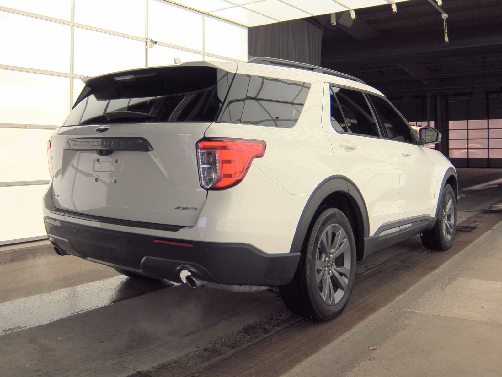 2023 Ford Explorer XLT AWD
