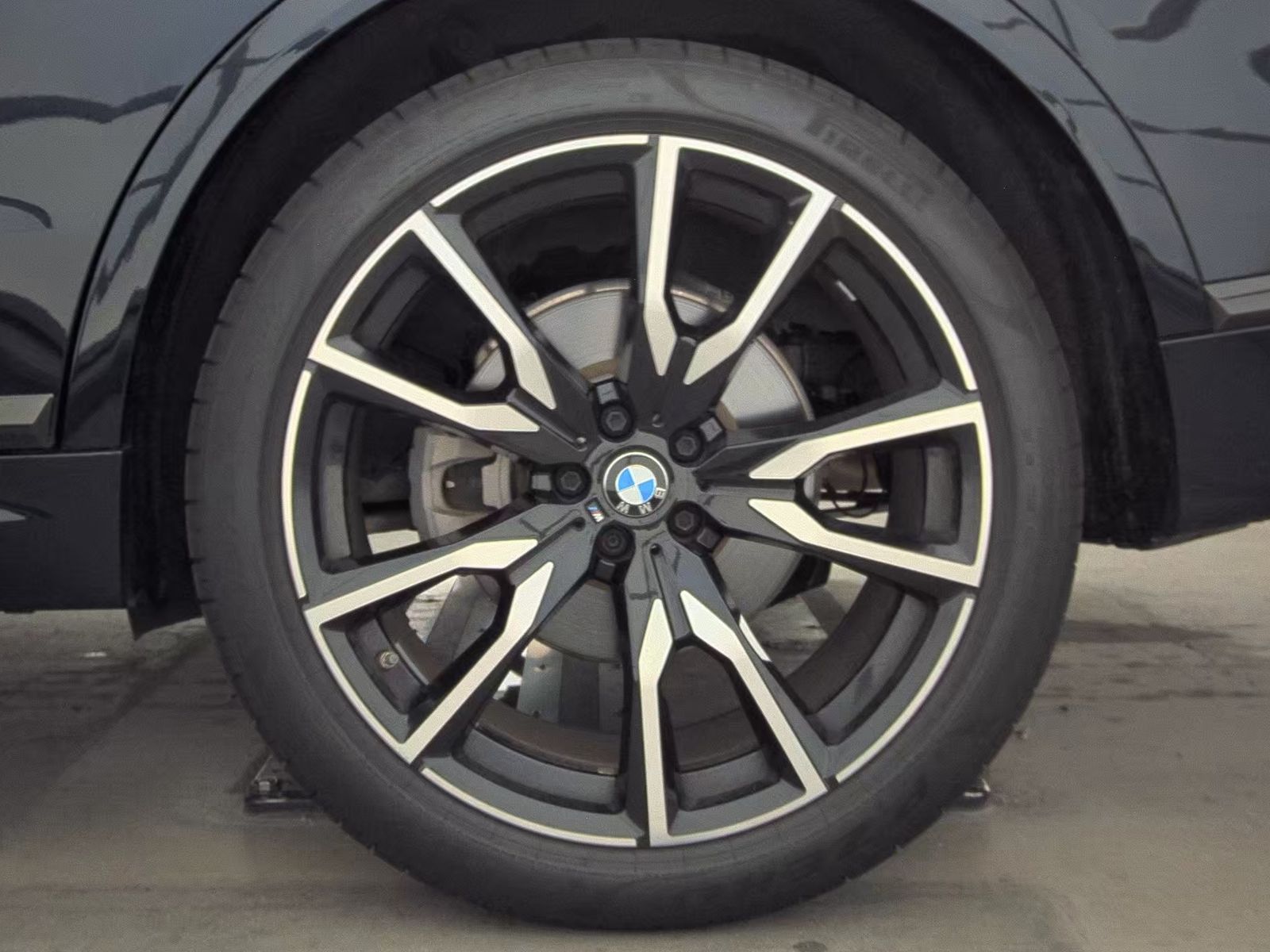 2020 BMW X7 xDrive40i AWD