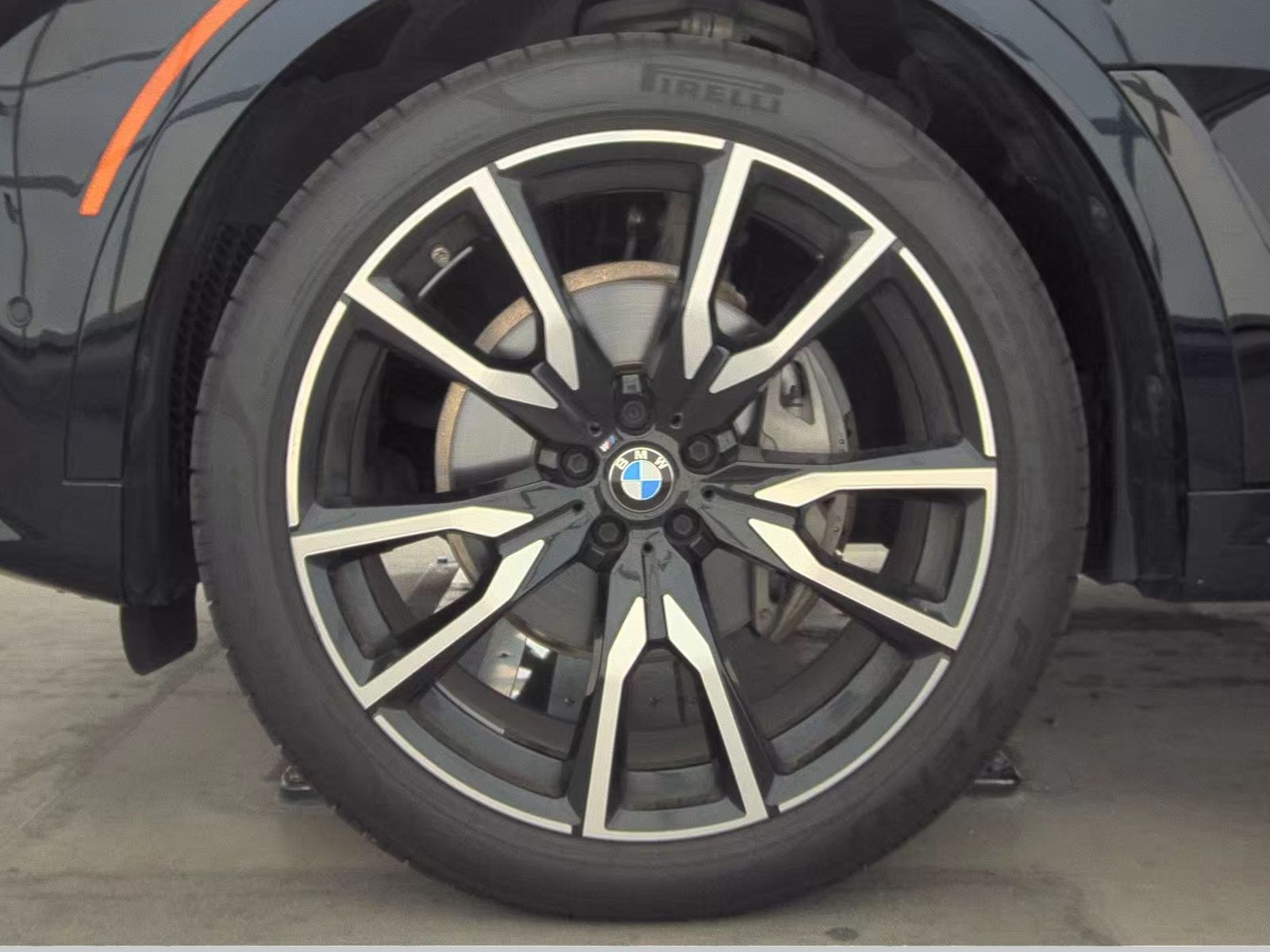 2020 BMW X7 xDrive40i AWD