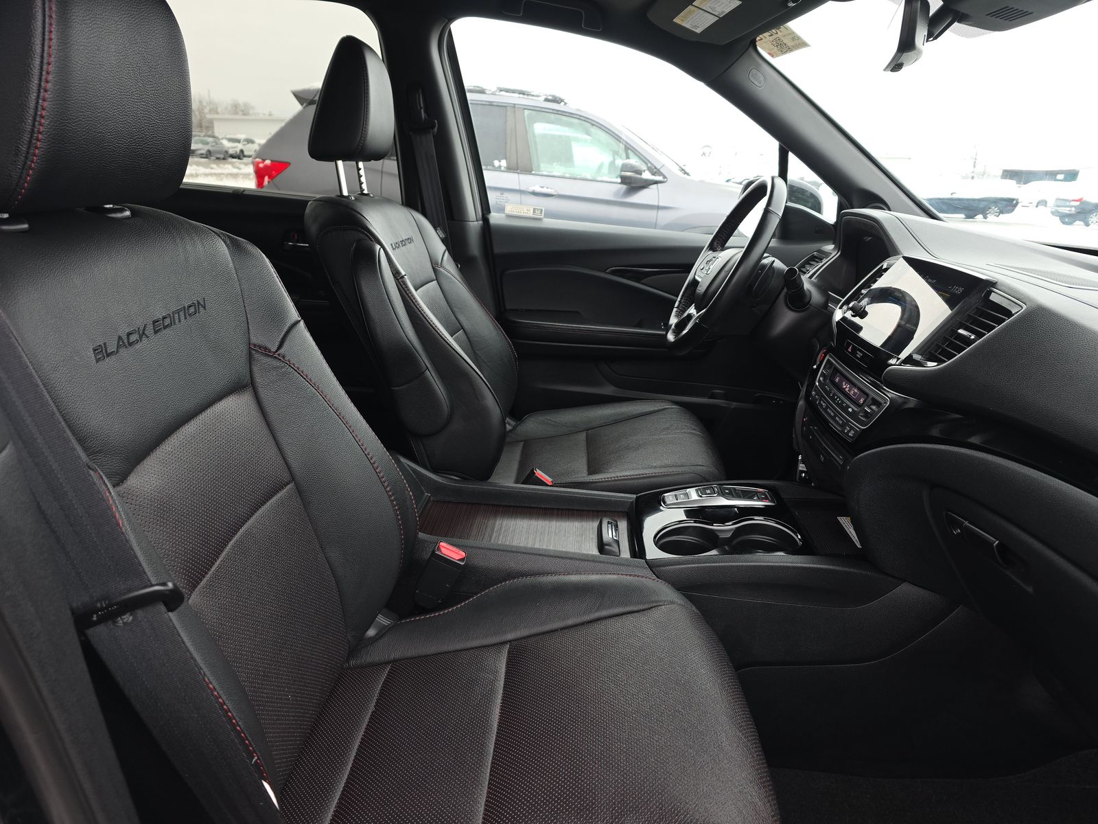 2022 Honda Pilot Black Edition AWD