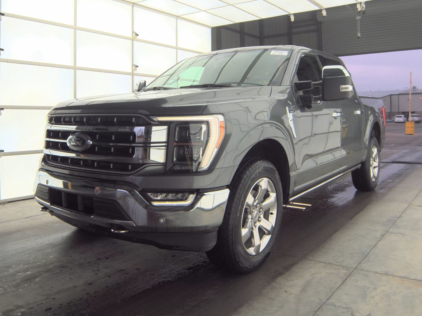 2023 Ford F-150 Lariat AWD