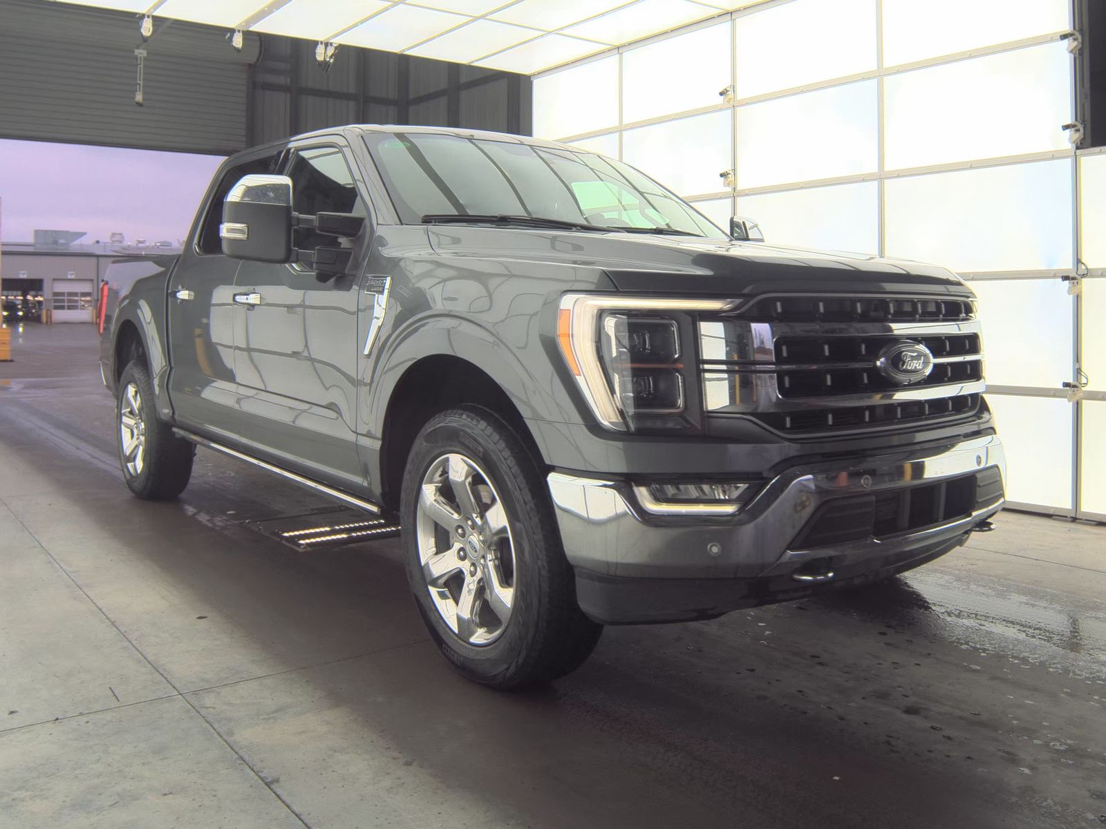 2023 Ford F-150 Lariat AWD