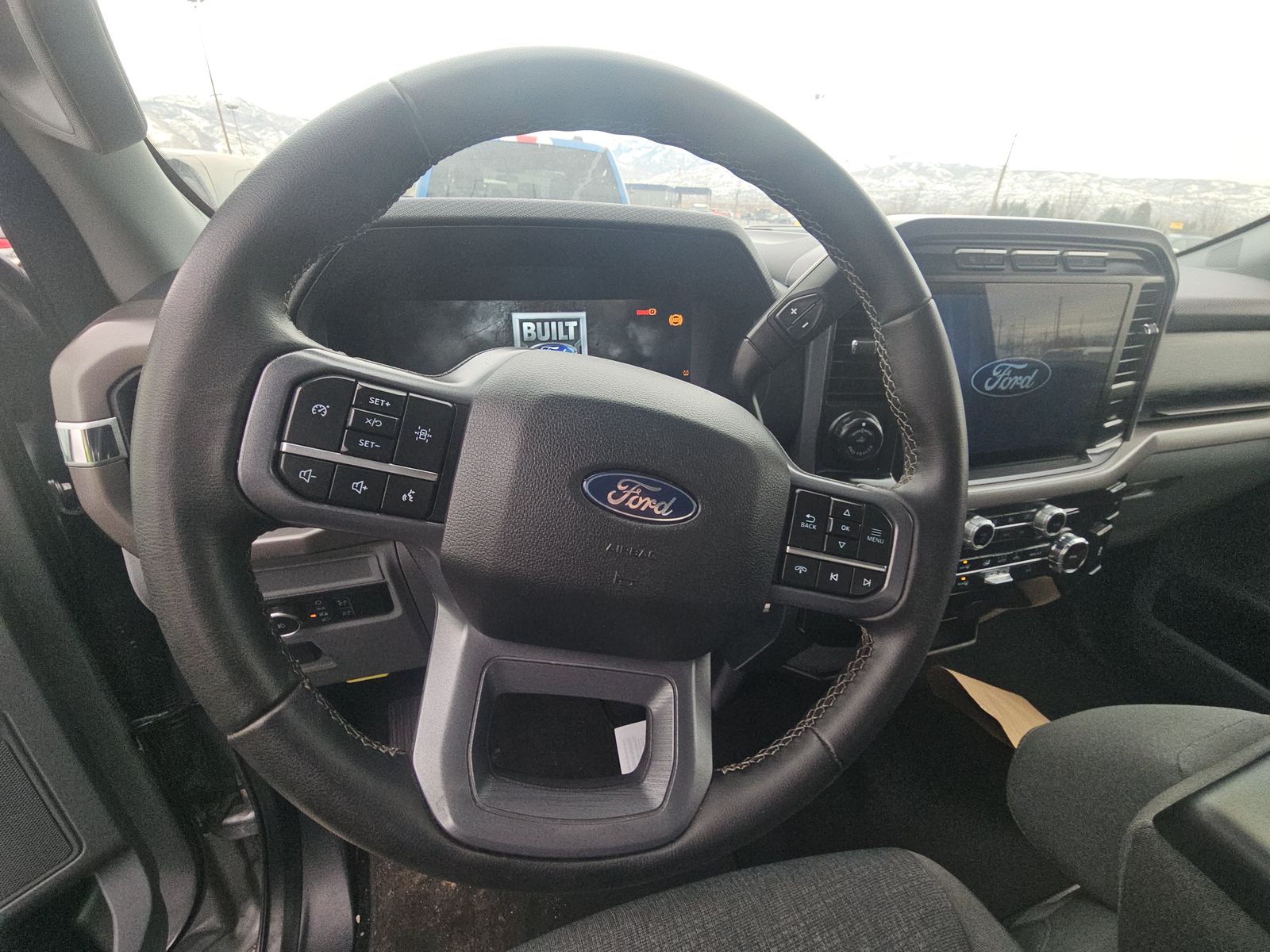 2024 Ford F-150 XLT AWD