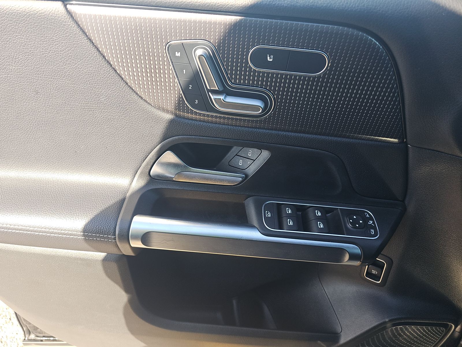 2023 Mercedes-Benz GLB GLB 250 AWD