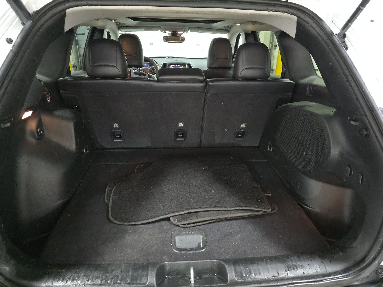 2022 Jeep Cherokee Limited AWD