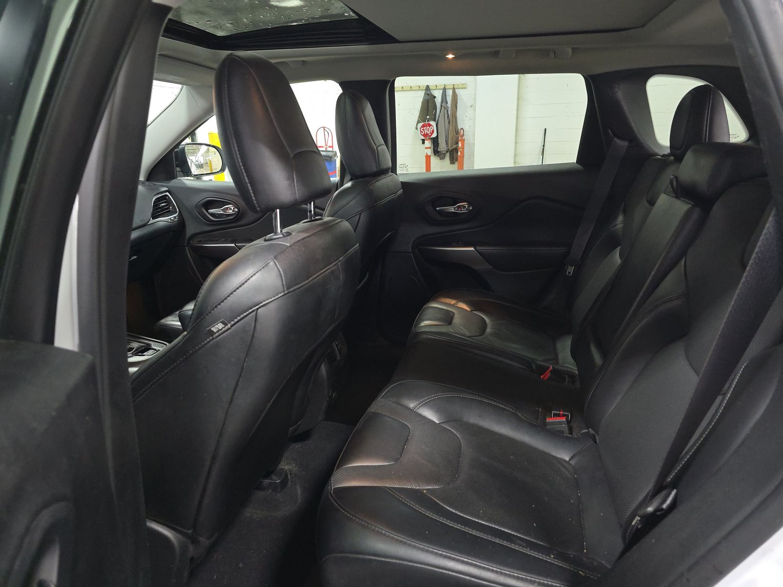 2022 Jeep Cherokee Limited AWD