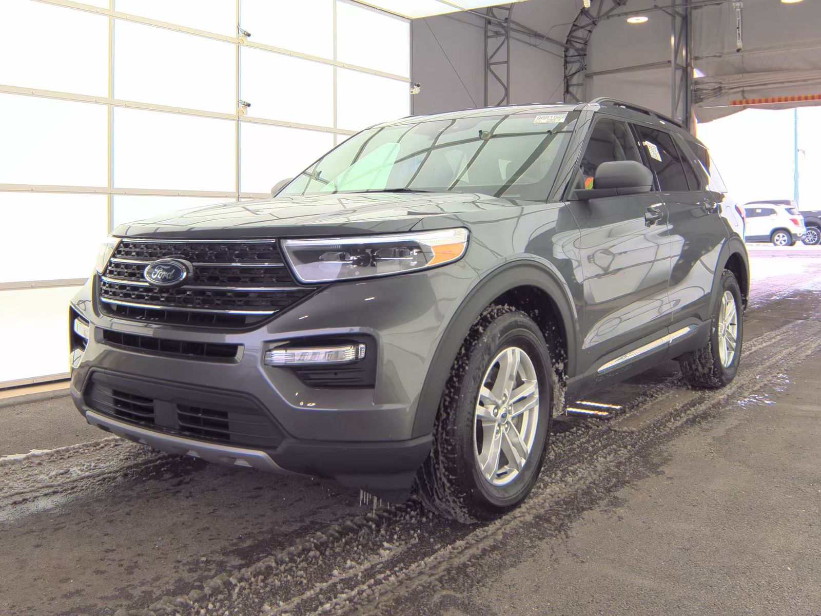 2022 Ford Explorer XLT AWD