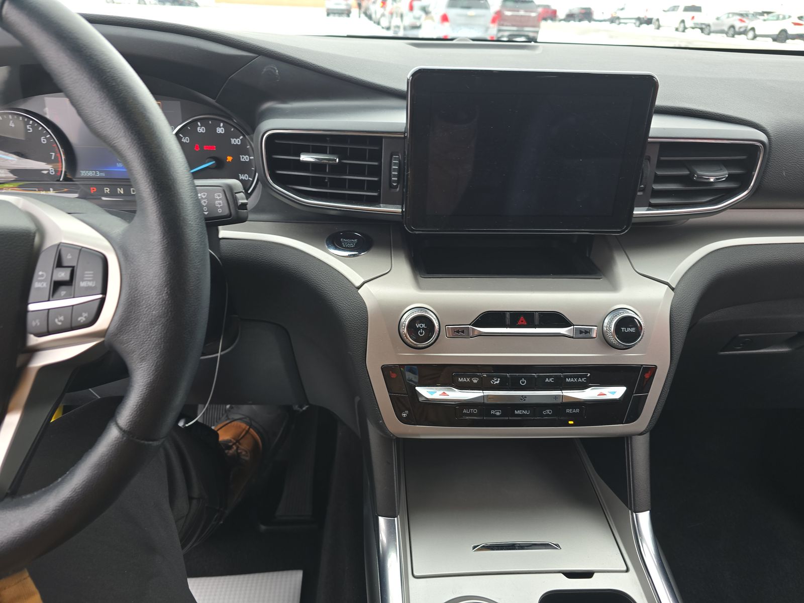 2022 Ford Explorer XLT AWD