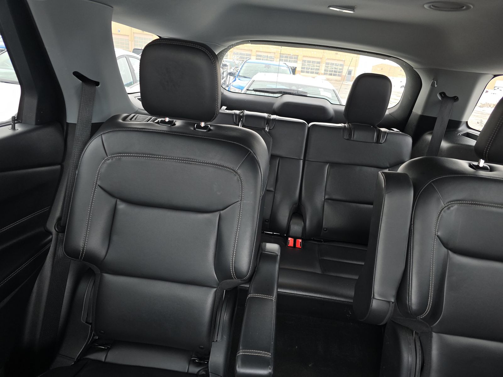 2022 Ford Explorer XLT AWD