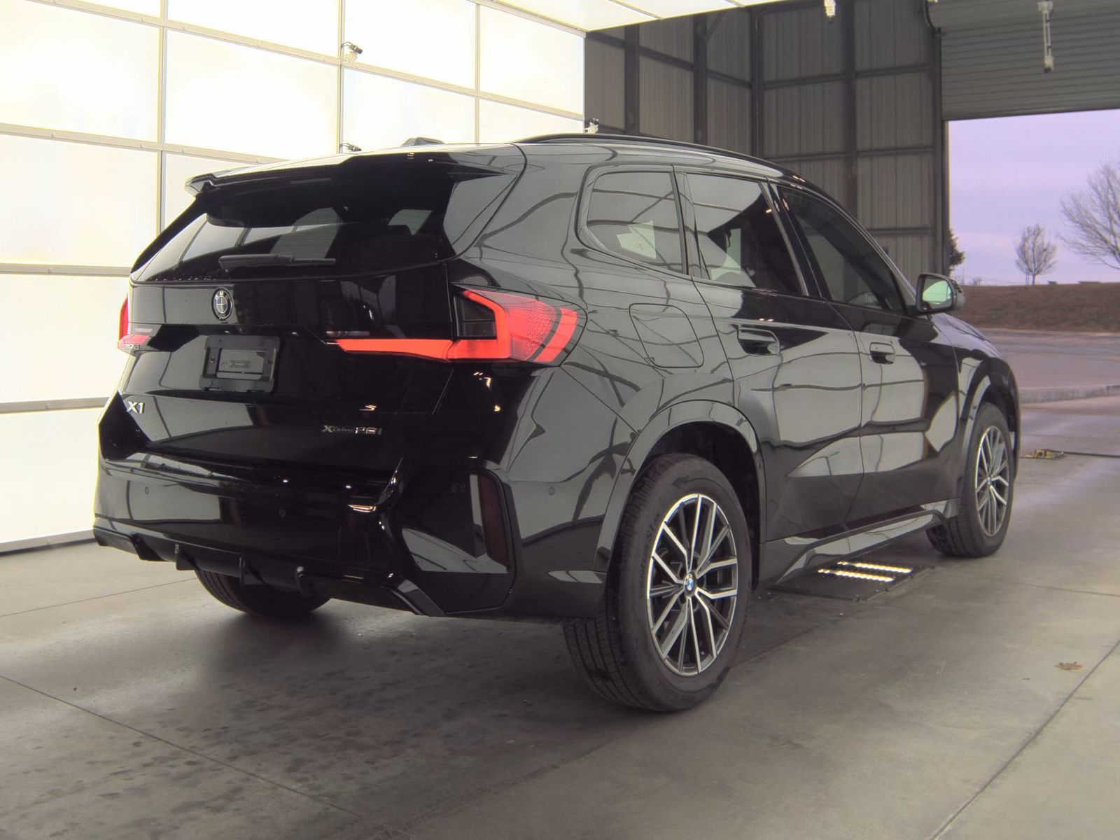 2025 BMW X1 xDrive28i AWD