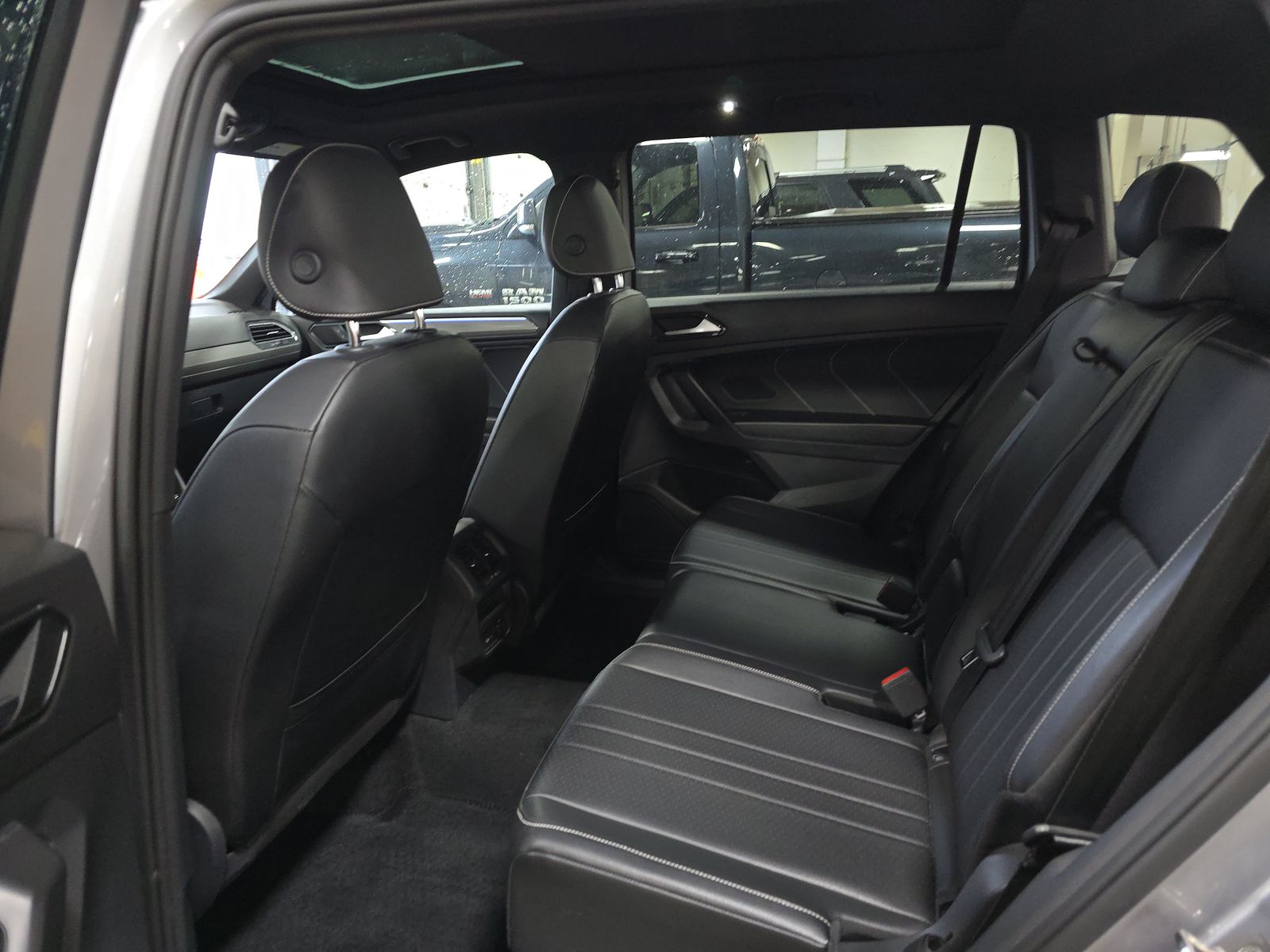 2022 Volkswagen Tiguan 2.0T SE R-Line Black AWD