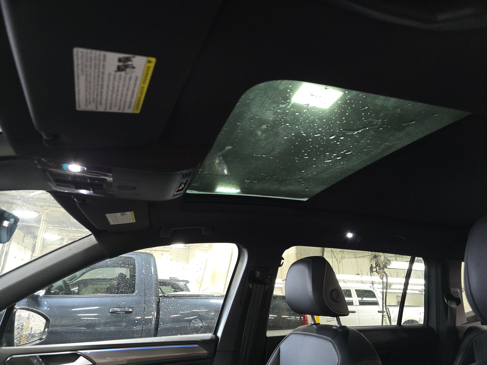 2022 Volkswagen Tiguan 2.0T SE R-Line Black AWD