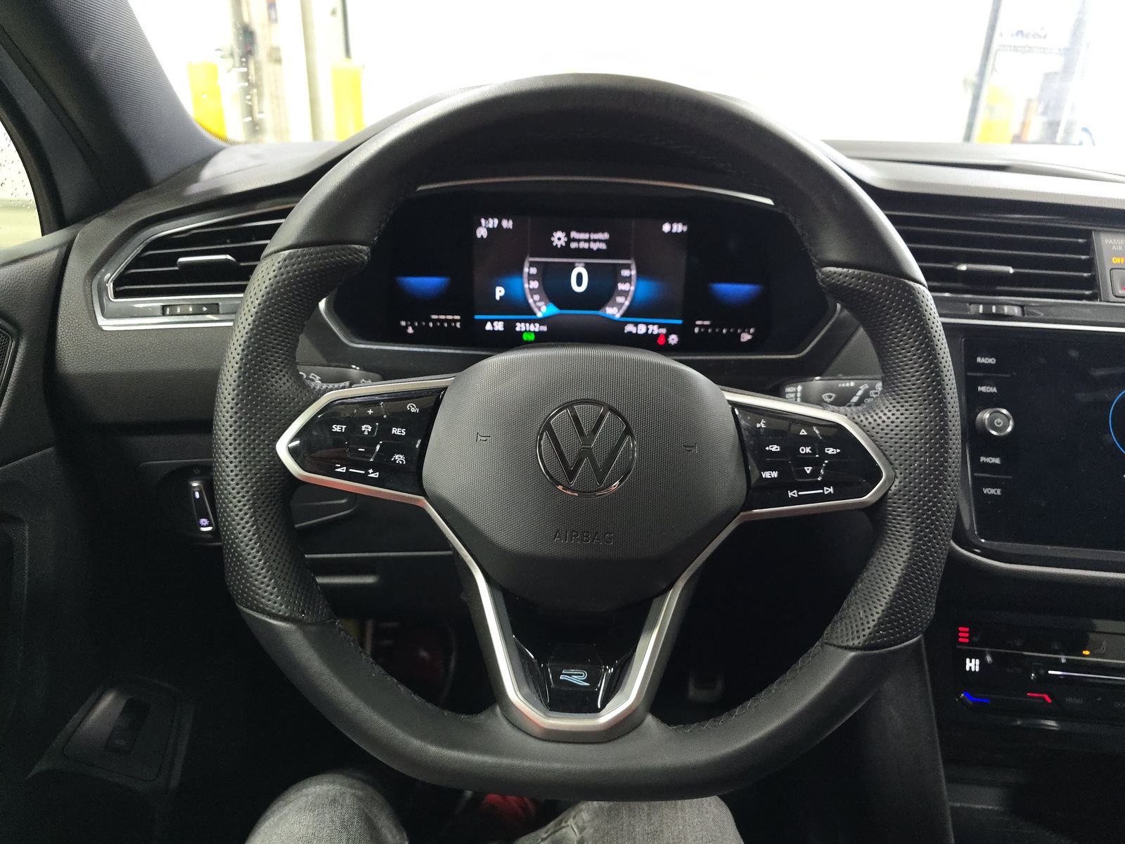 2022 Volkswagen Tiguan 2.0T SE R-Line Black AWD