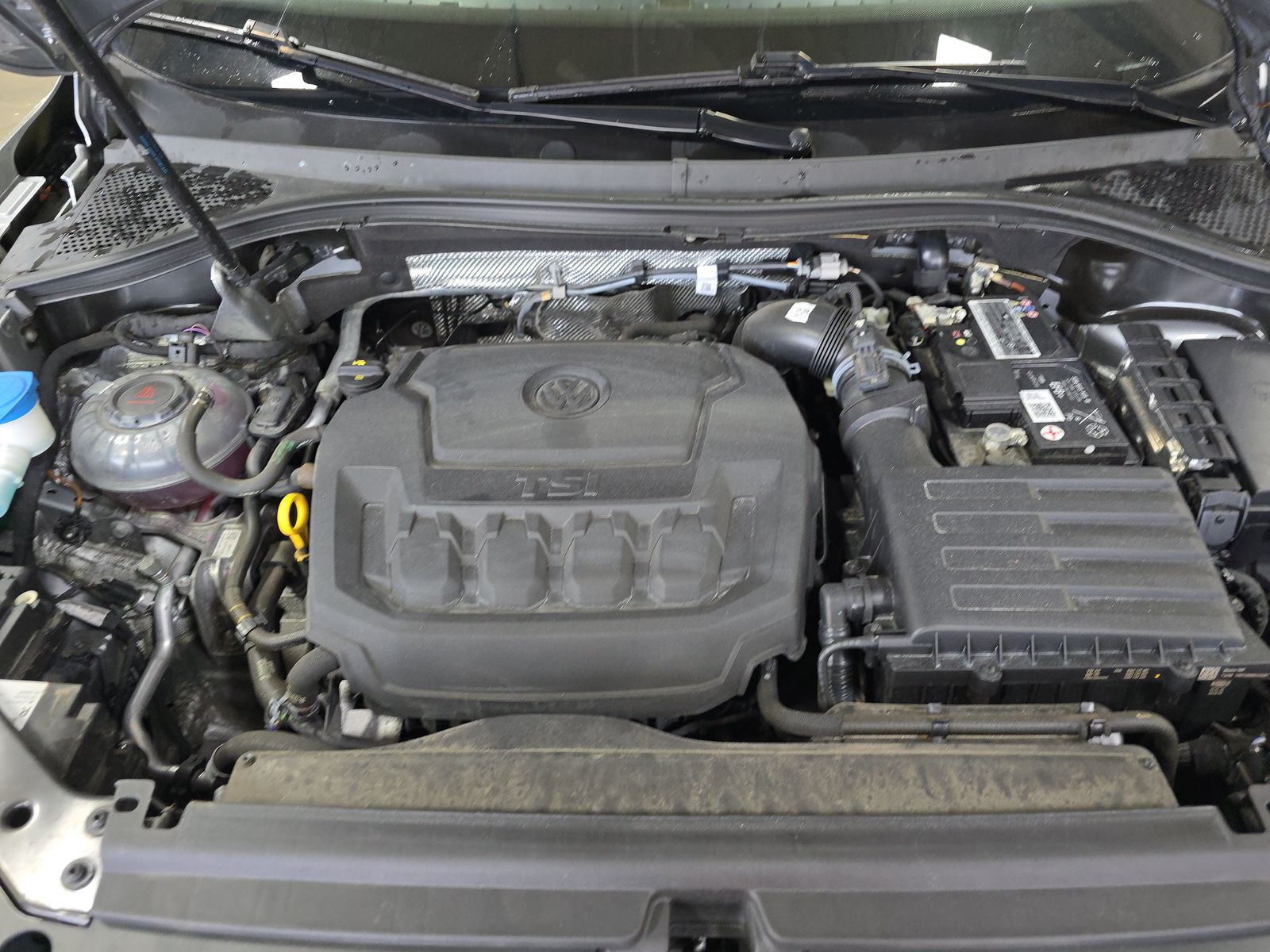 2022 Volkswagen Tiguan 2.0T SE R-Line Black AWD